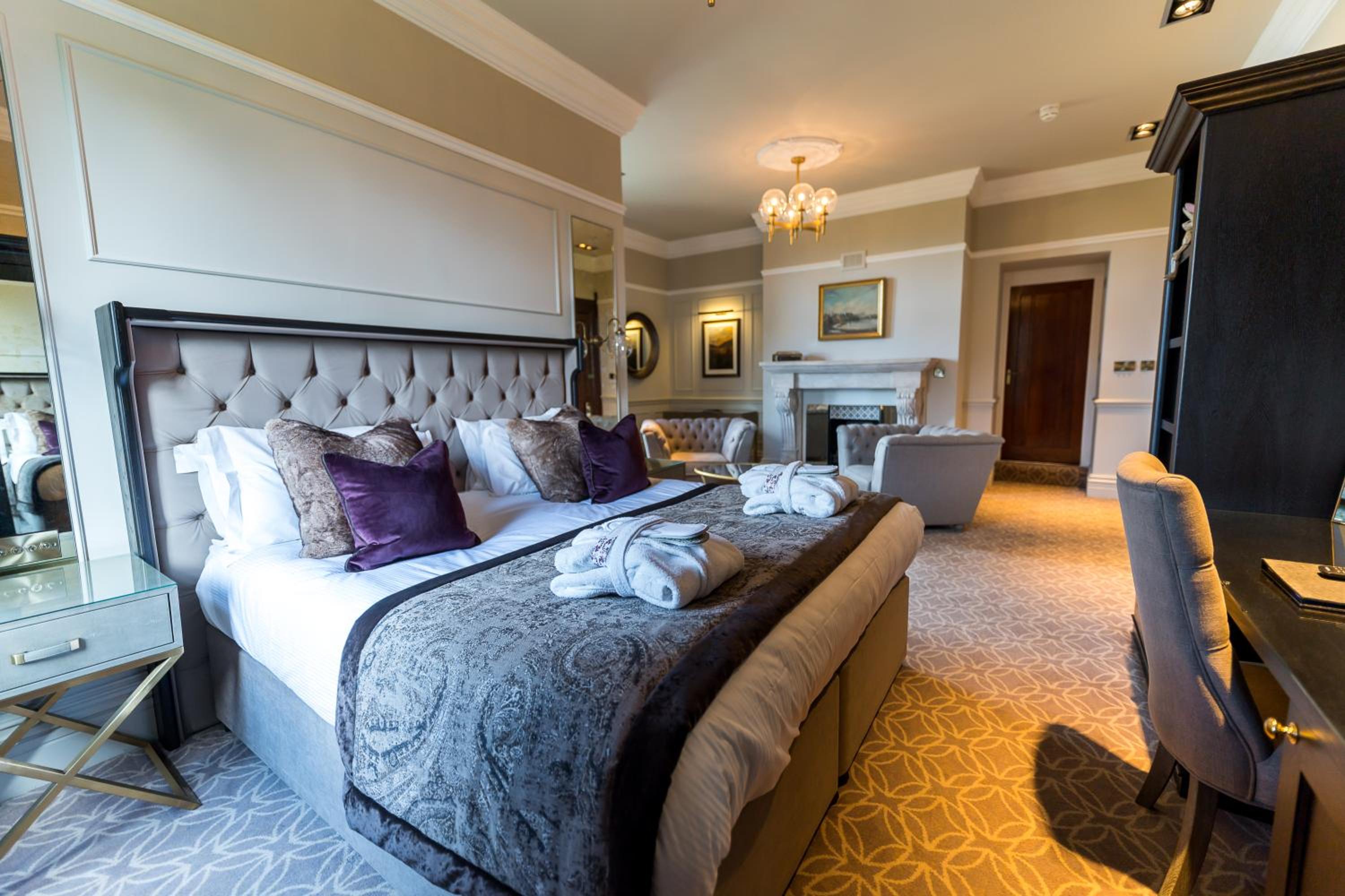 Feature Double Room