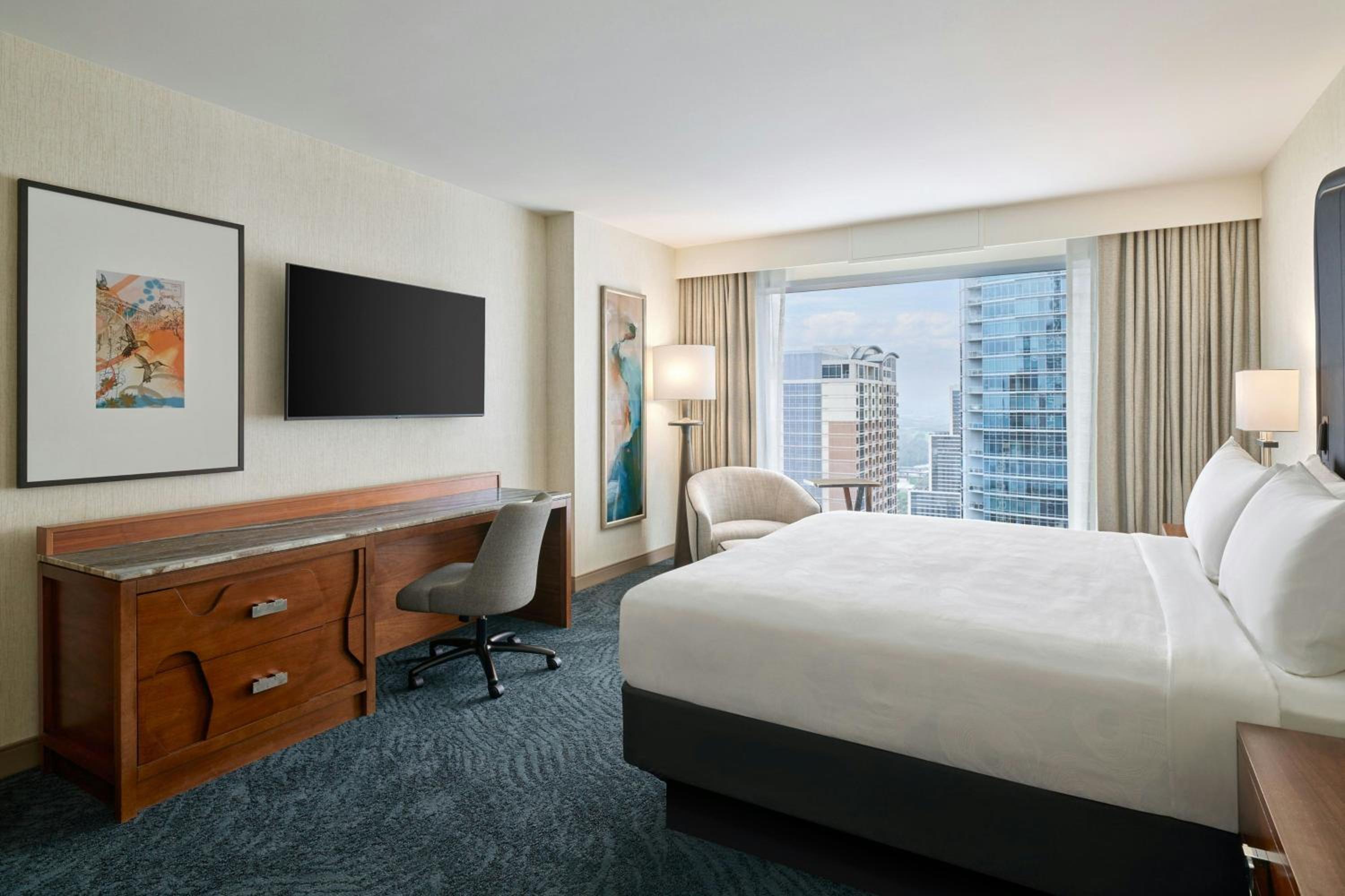 King Room - Hearing Accessible