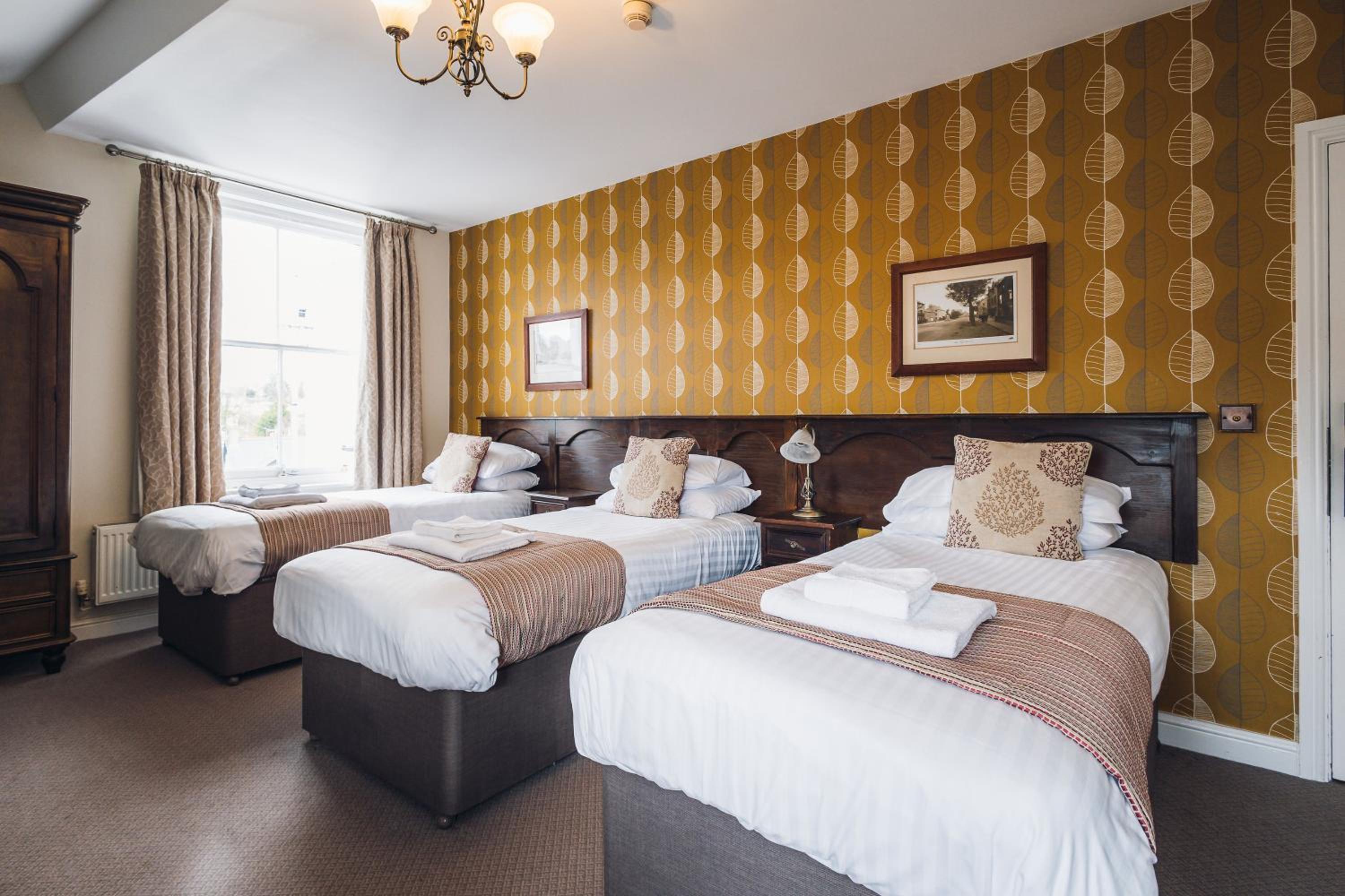 Classic Triple Room photo 3