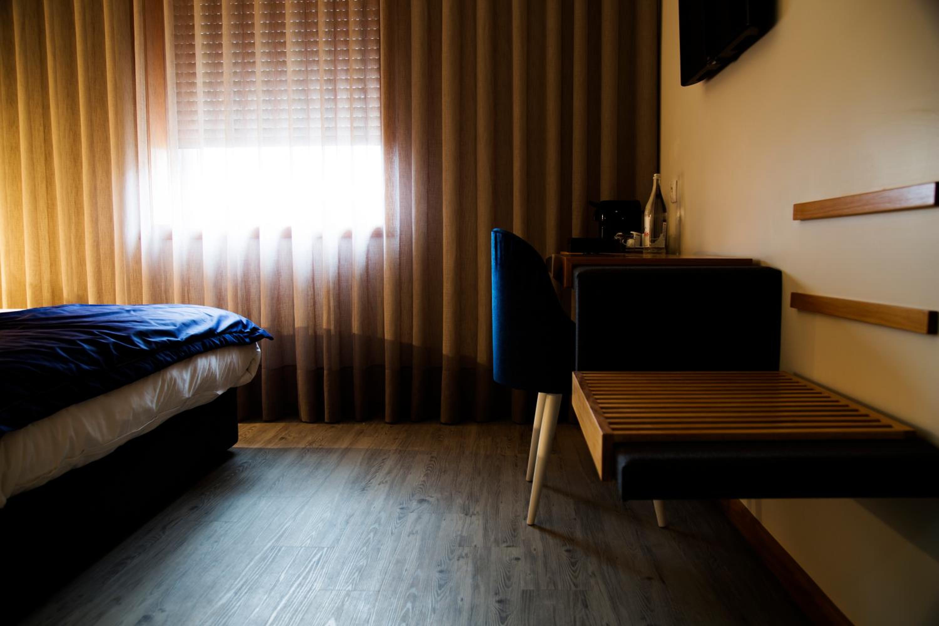 Standard Double Room - Photo 6