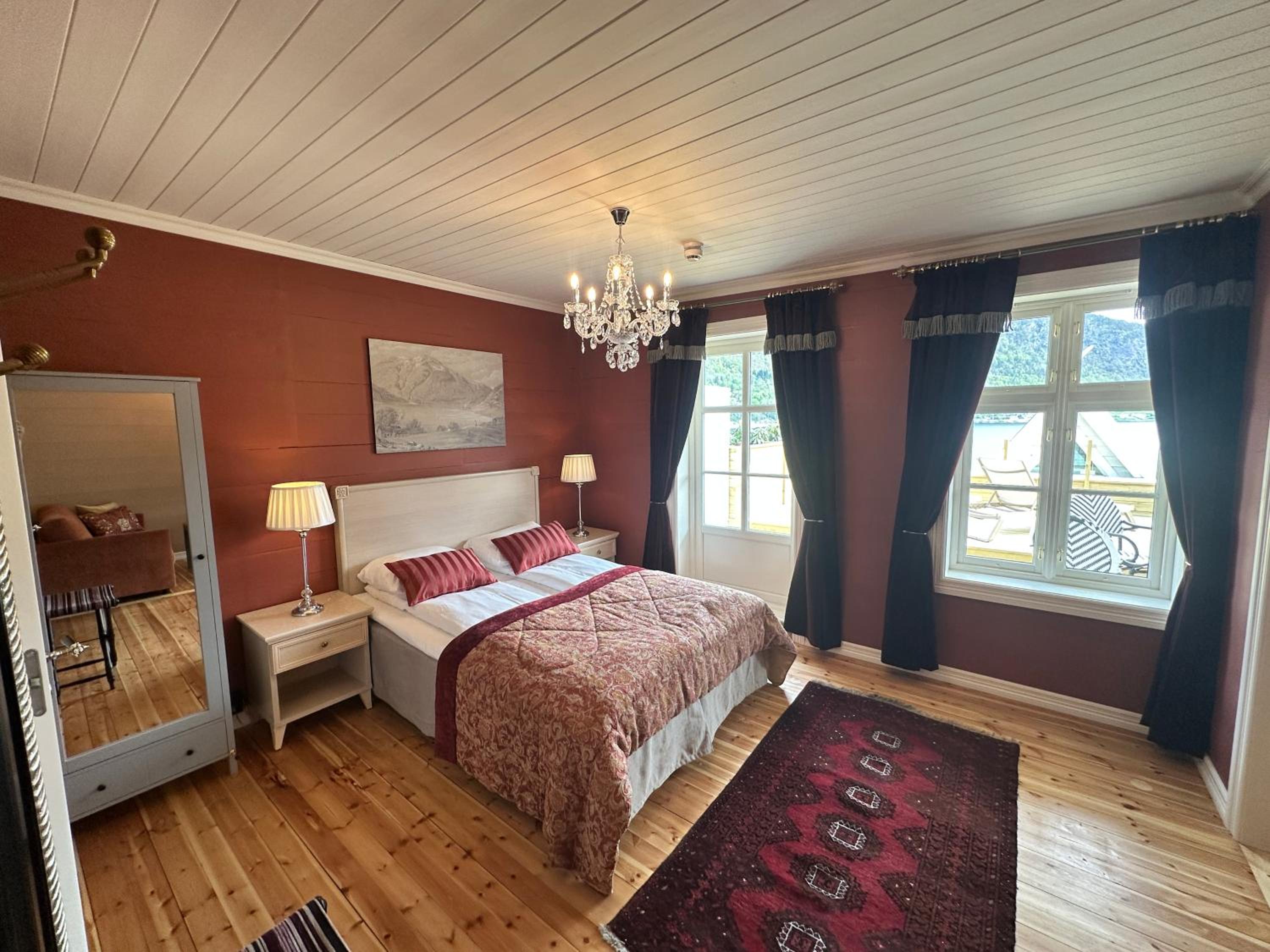 Historic Junior Suite with Balcony and Fjord View