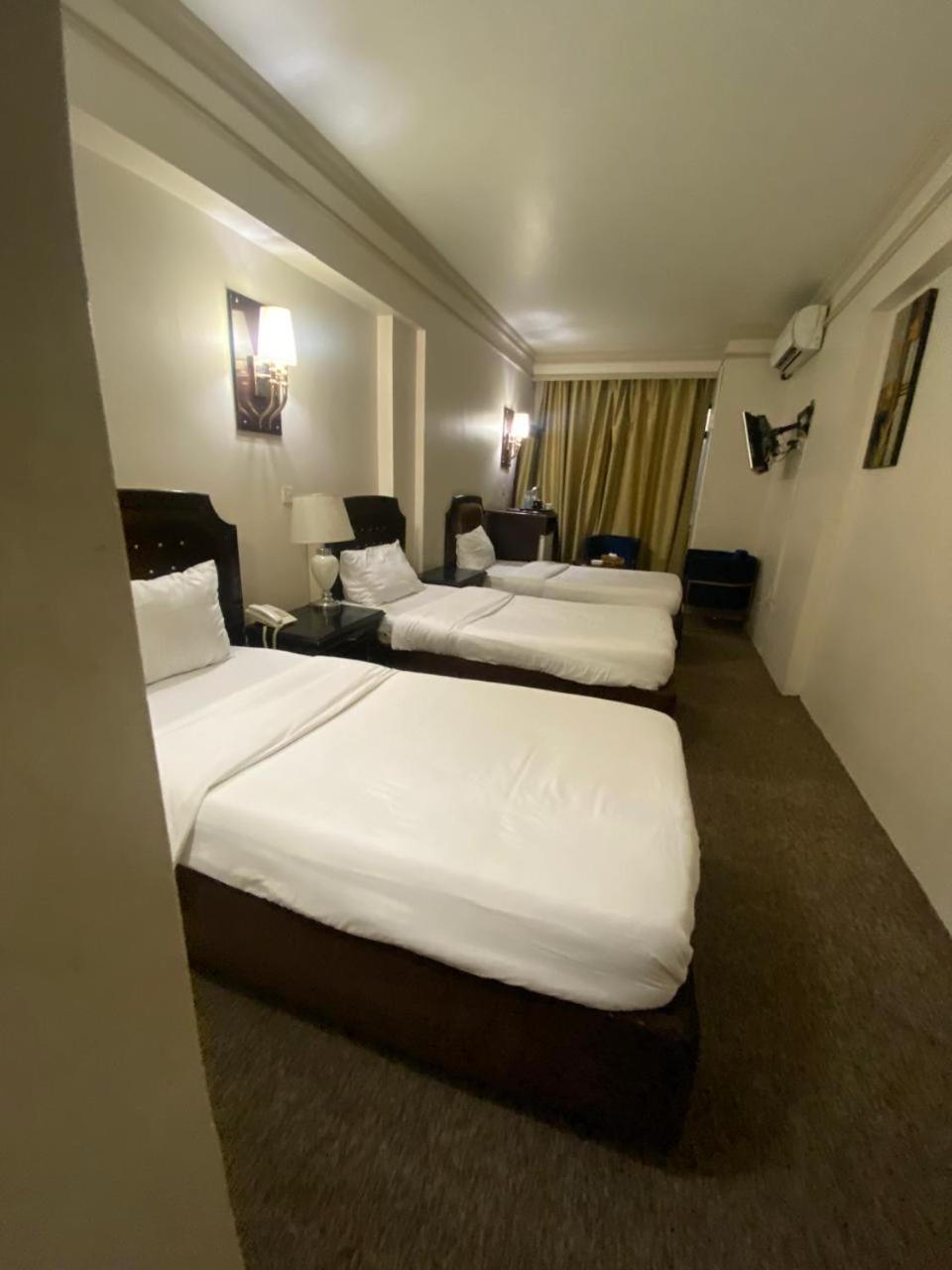 Executive Triple Room photo 2