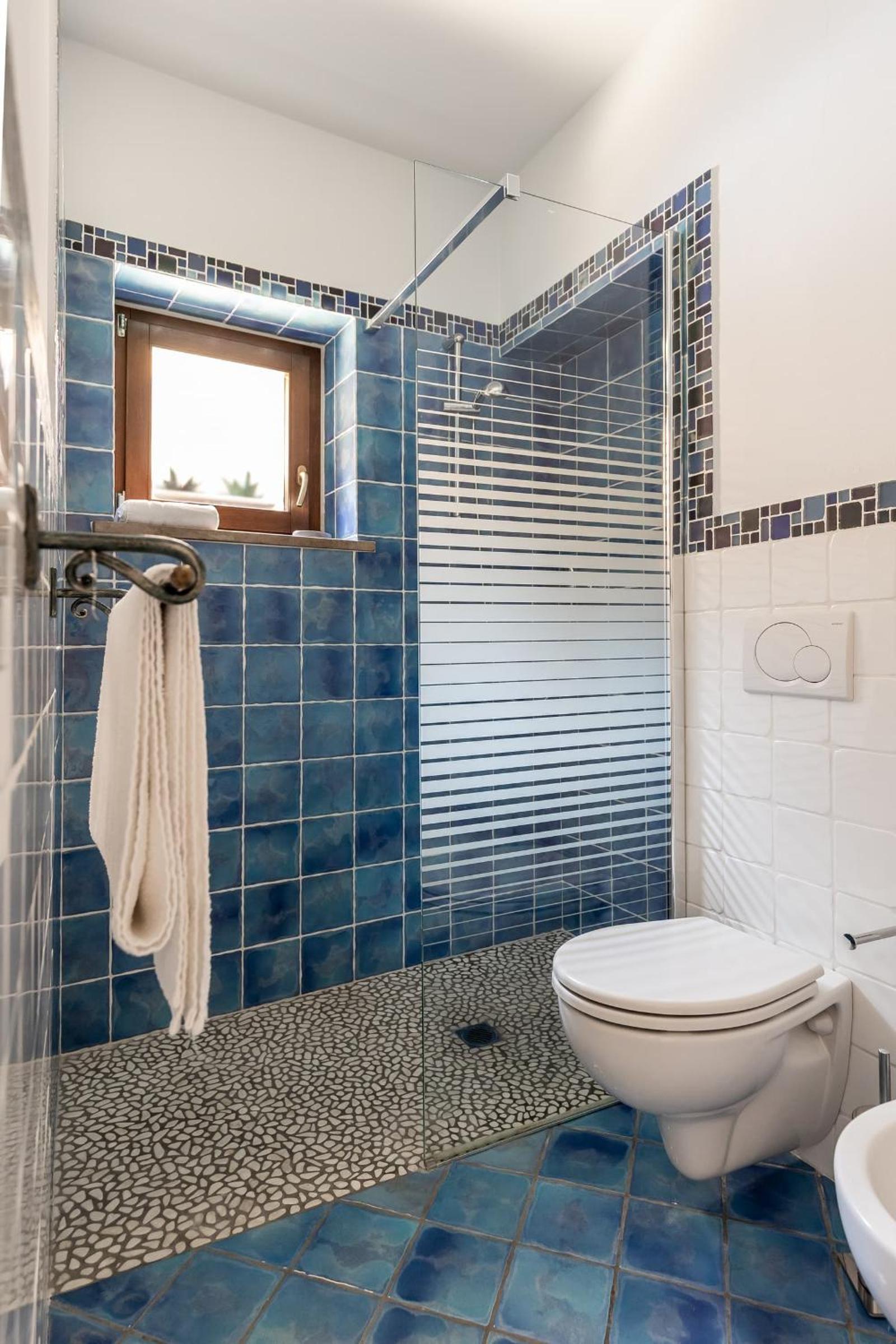 Standard Double Room - Photo 14