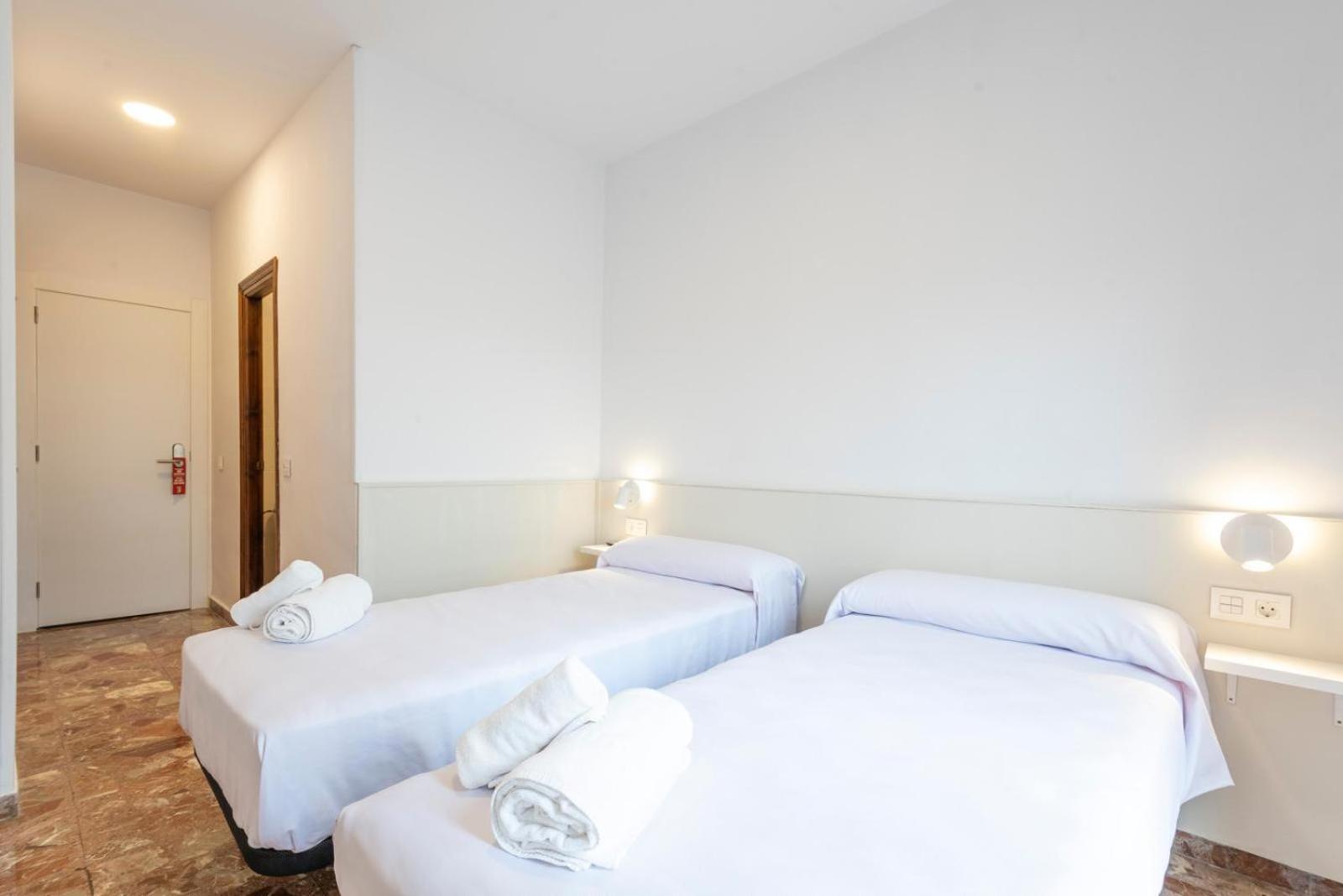 Habitación Doble con Baño Privado