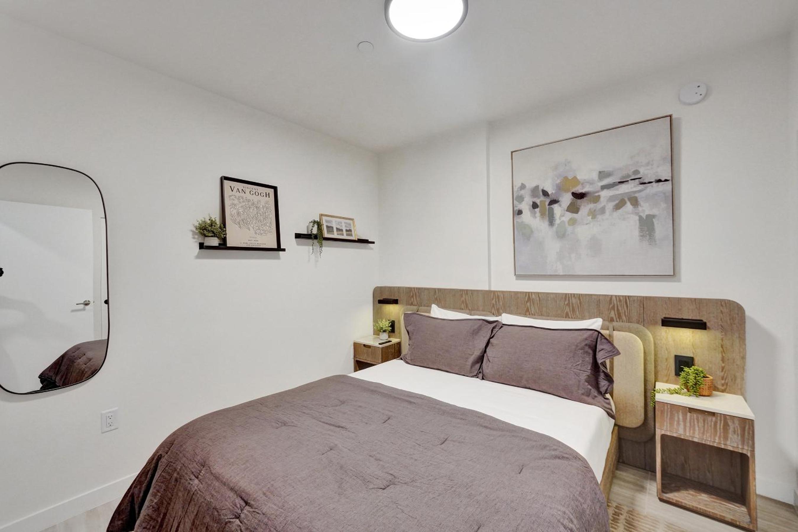 One-Bedroom Apartment with Sea View