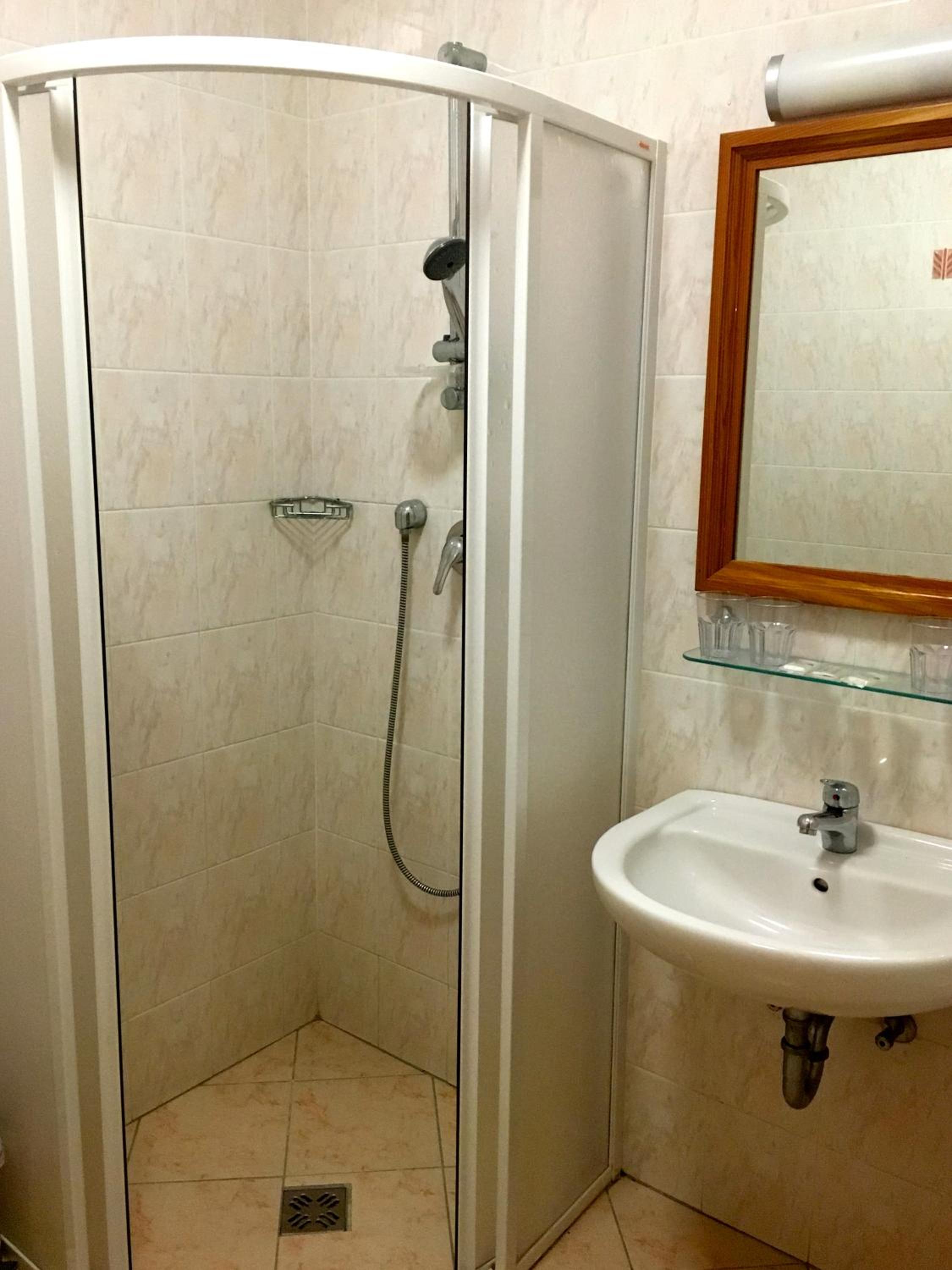 Quadruple Room photo 3