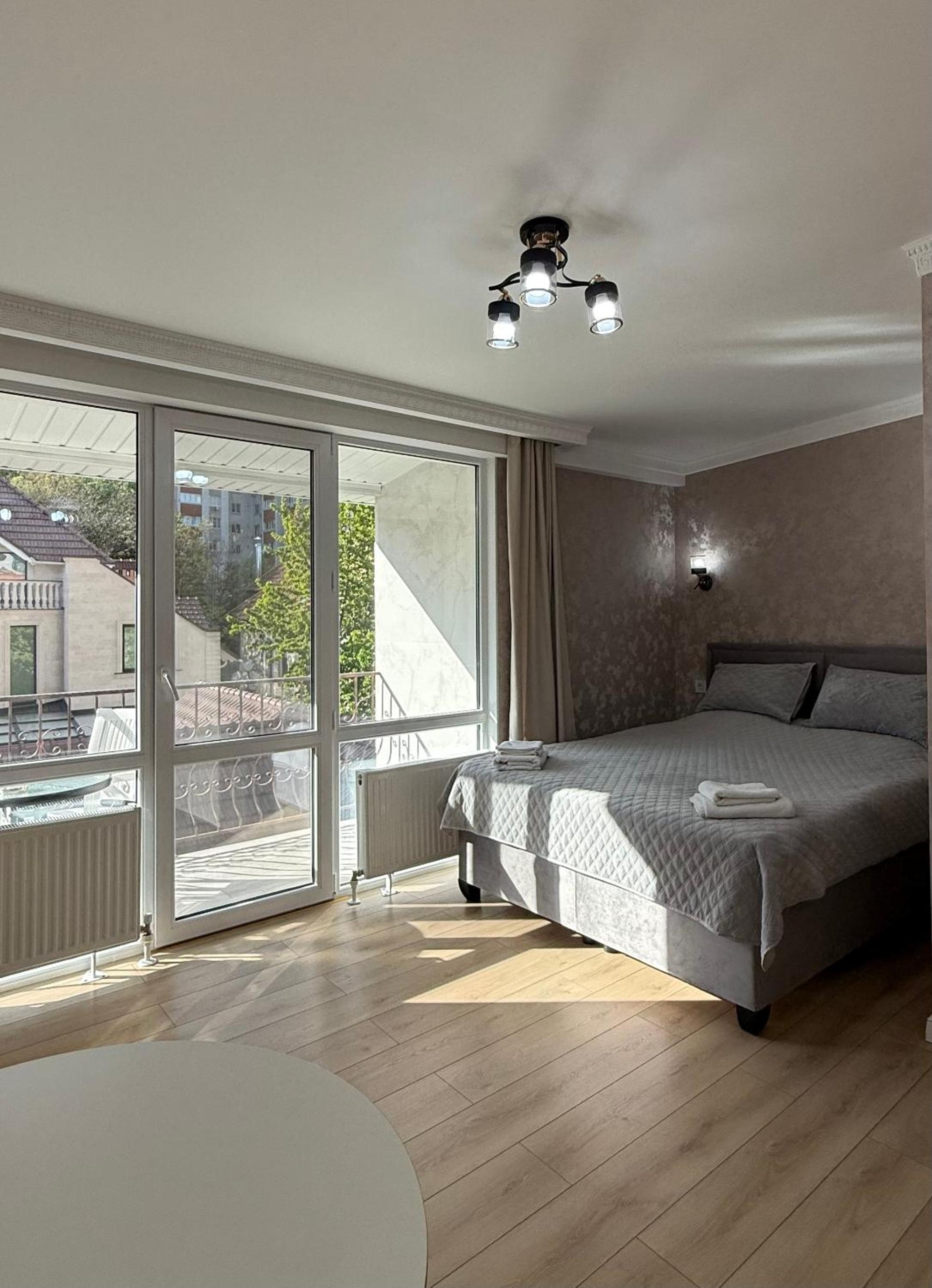 Standard Double Room photo 2