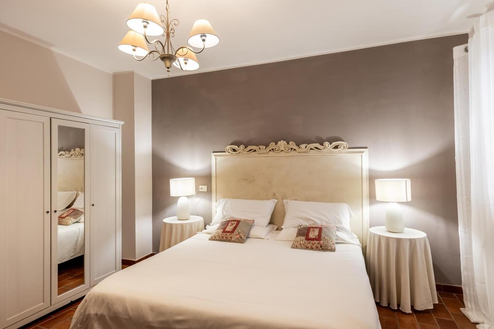 Standard Double Room - Photo 1