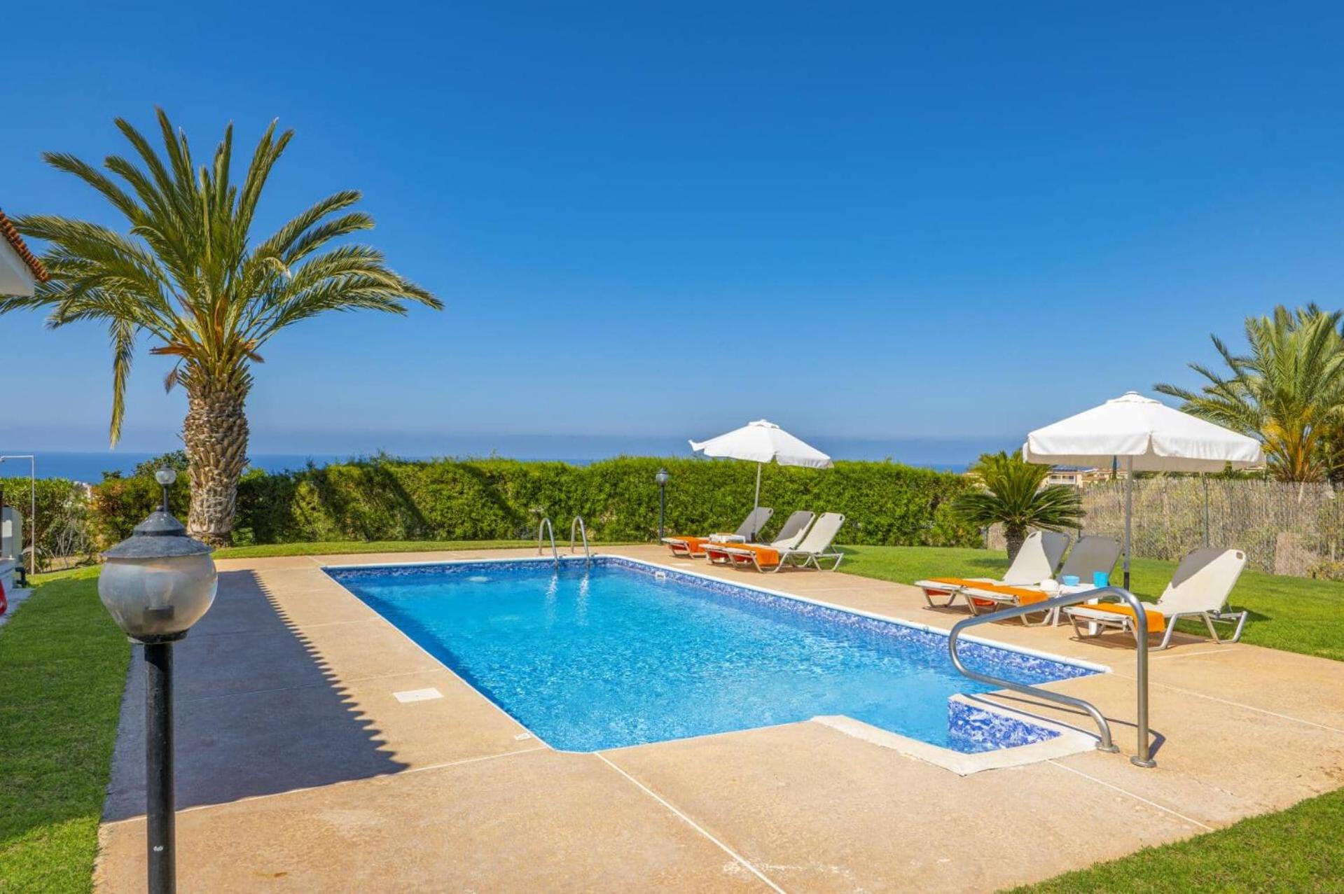 Villa photo 1