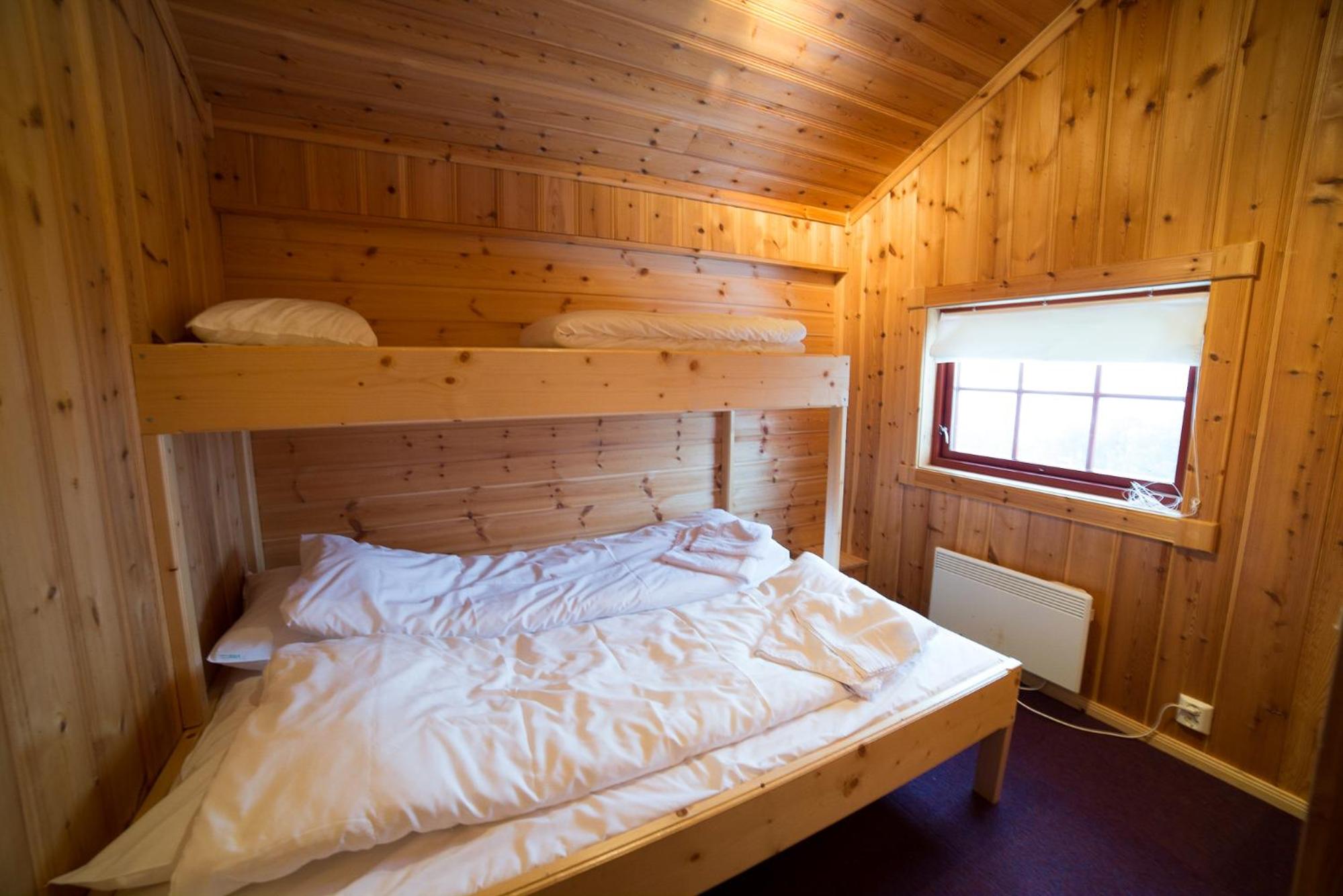 Five-Bedroom Apartment - Photo 49
