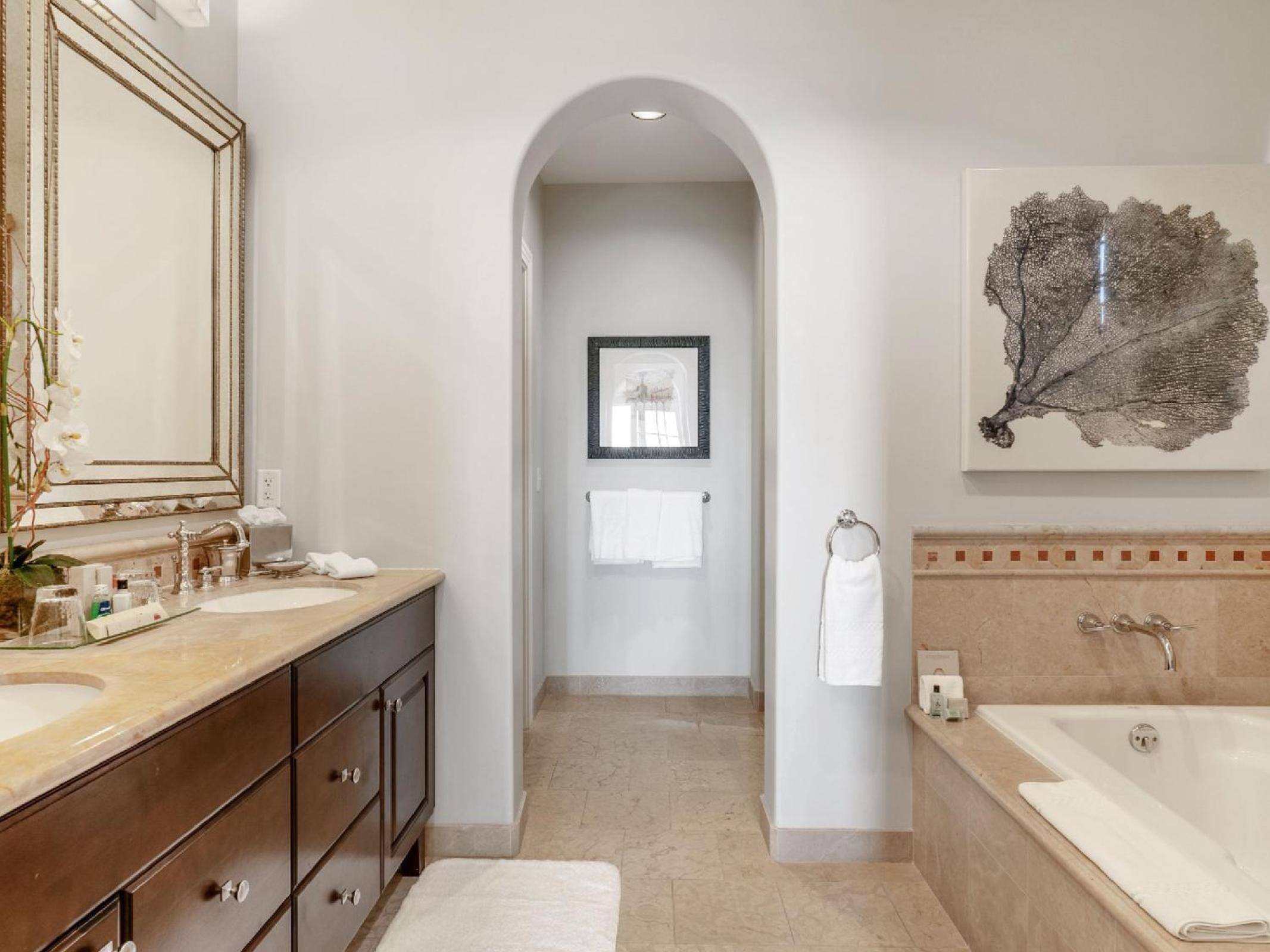 Suite photo 1
