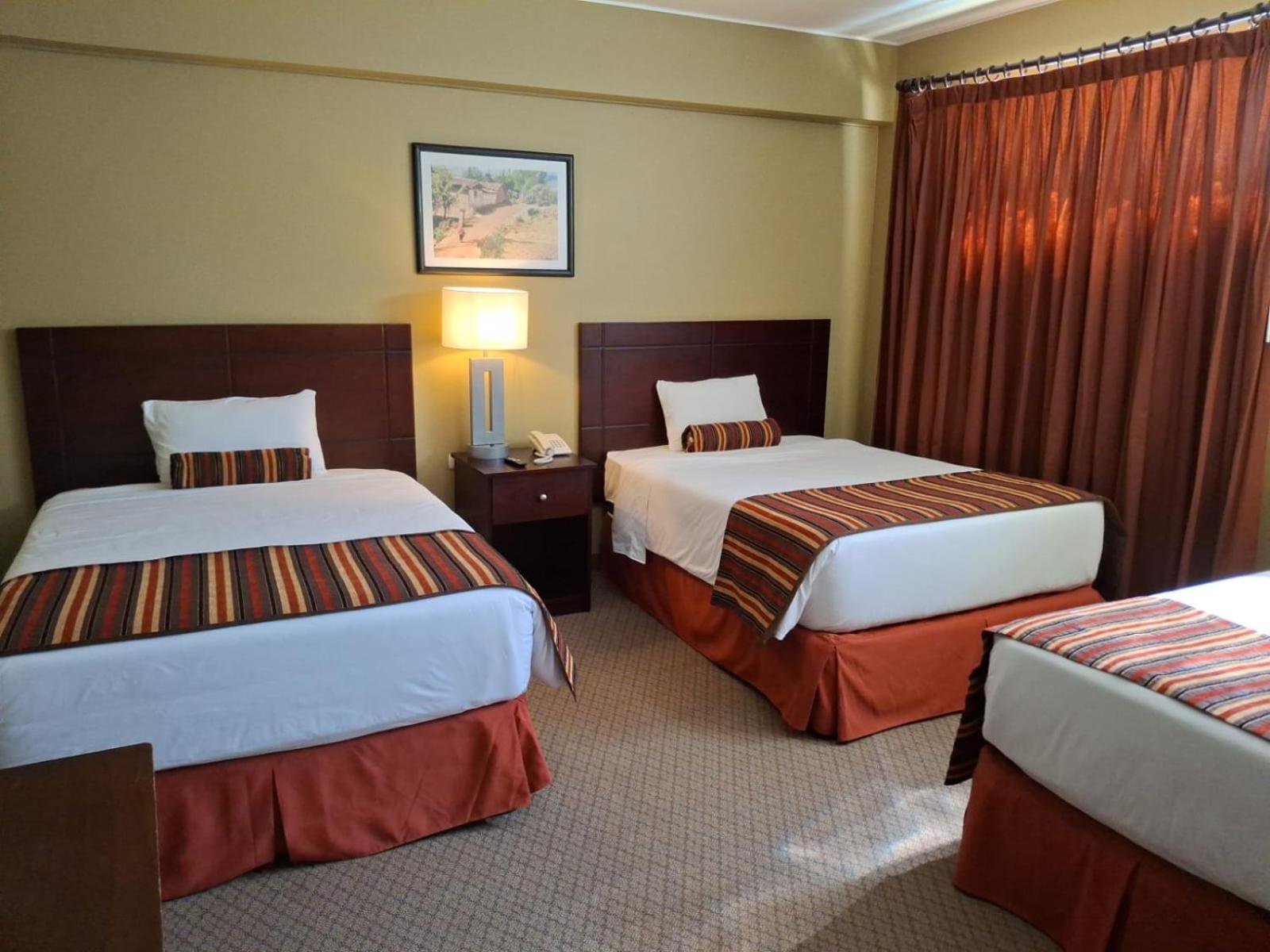 Triple Room with Private Bathroom - Photo 1