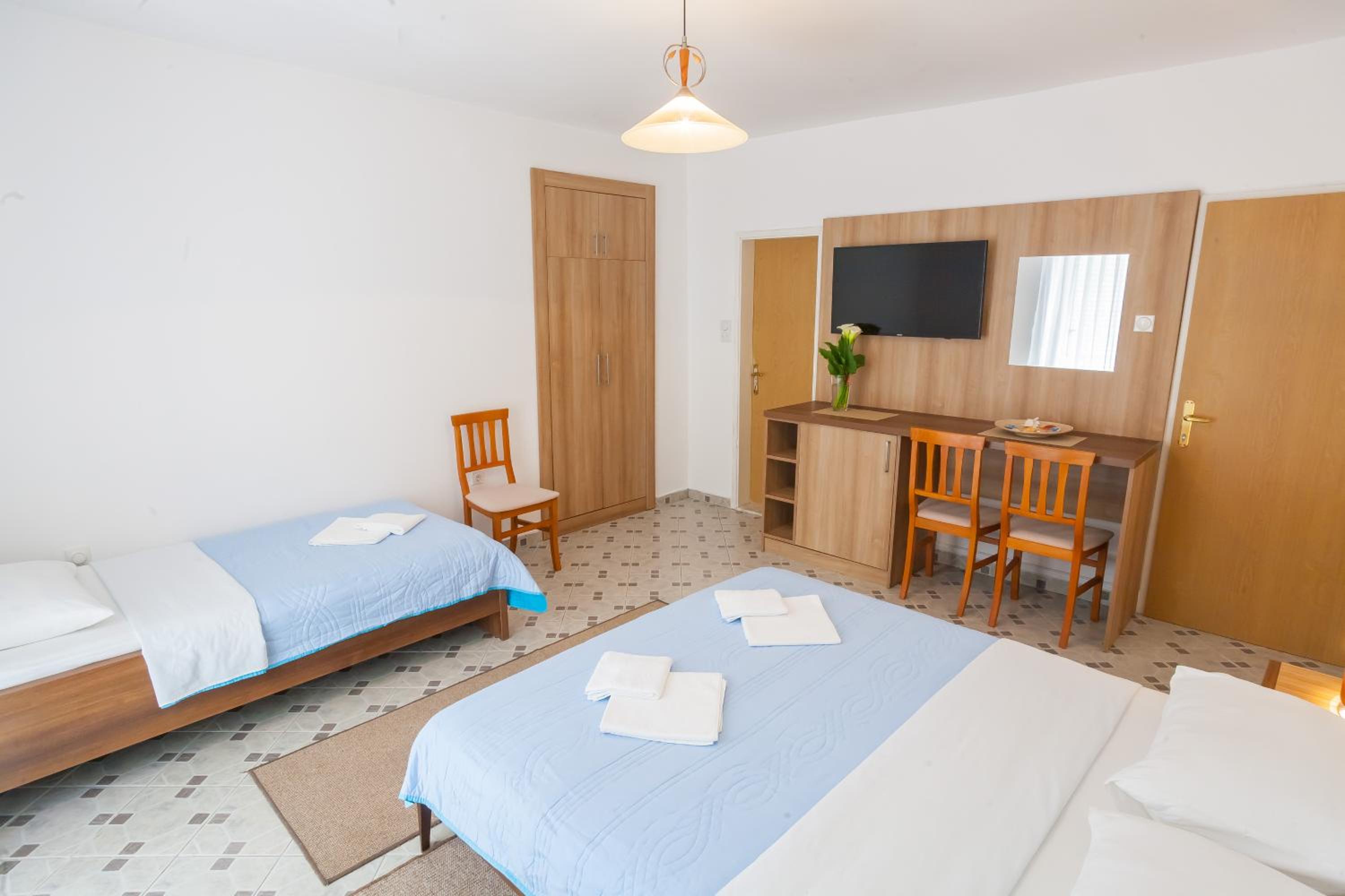 Triple Room with Terrace and Garden View photo 1
