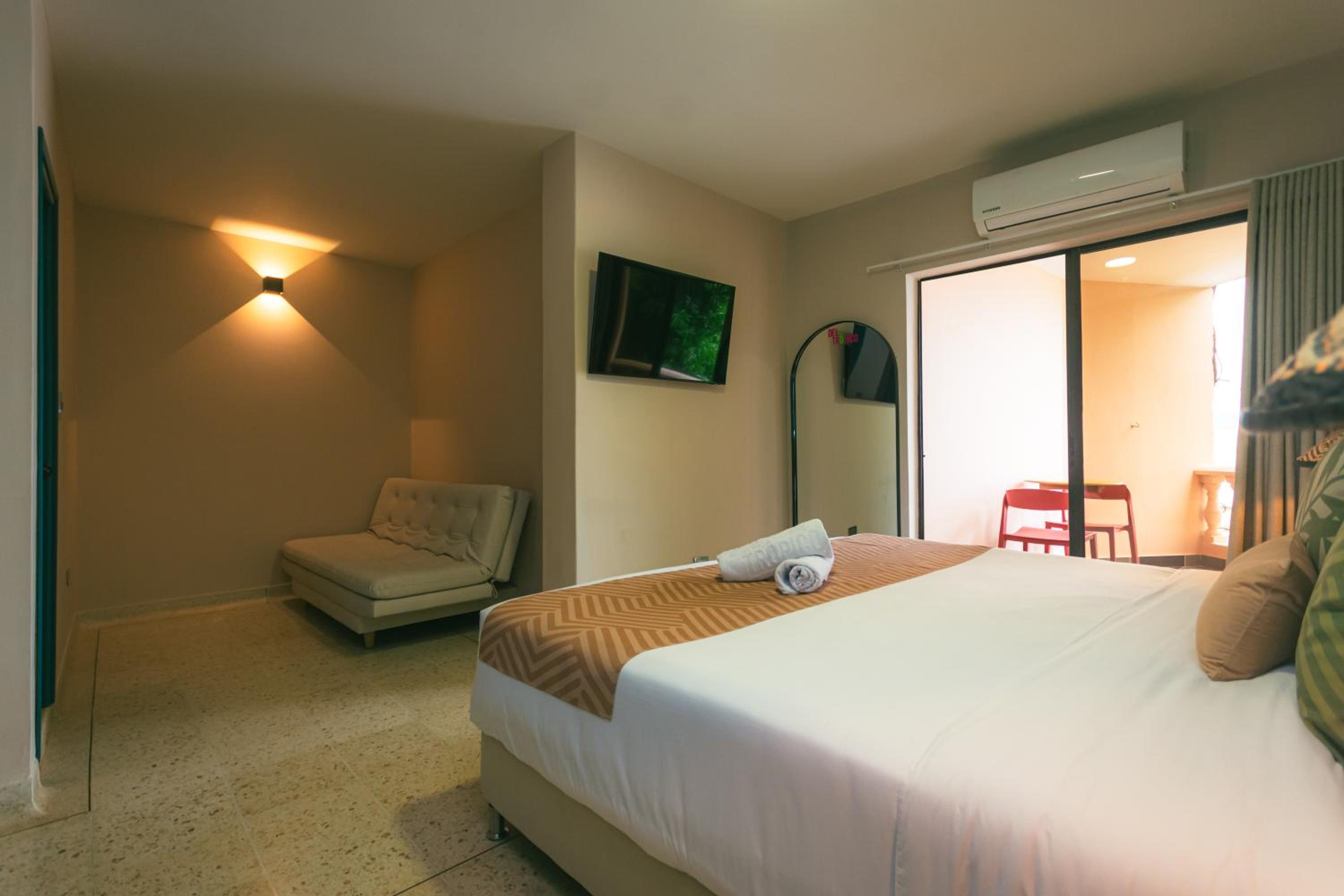 Triple Room with Balcony photo 3