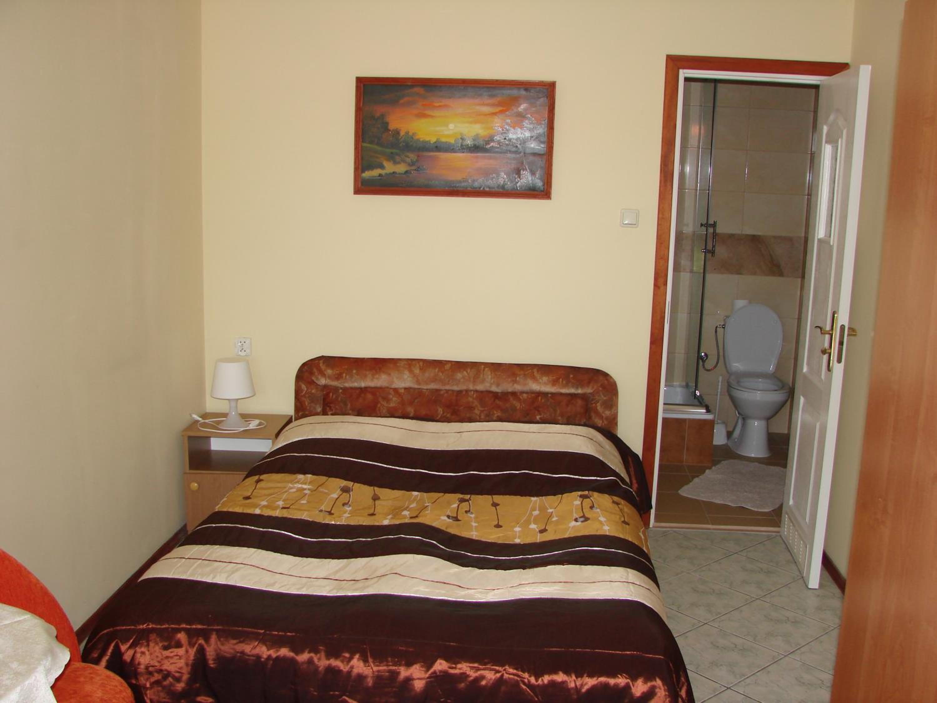 Budget Double Room with Terrace - Photo 1