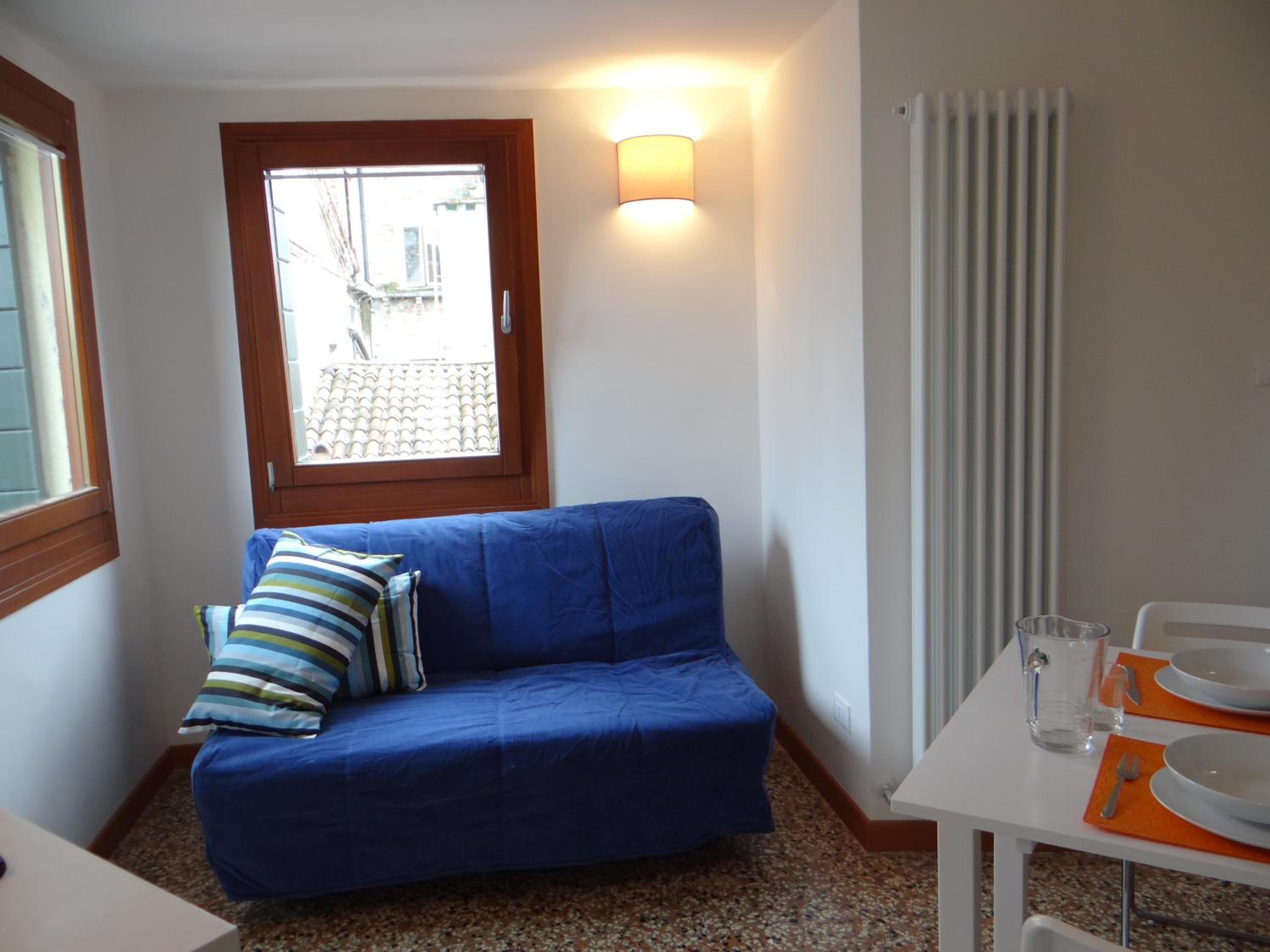 Apartment photo 3