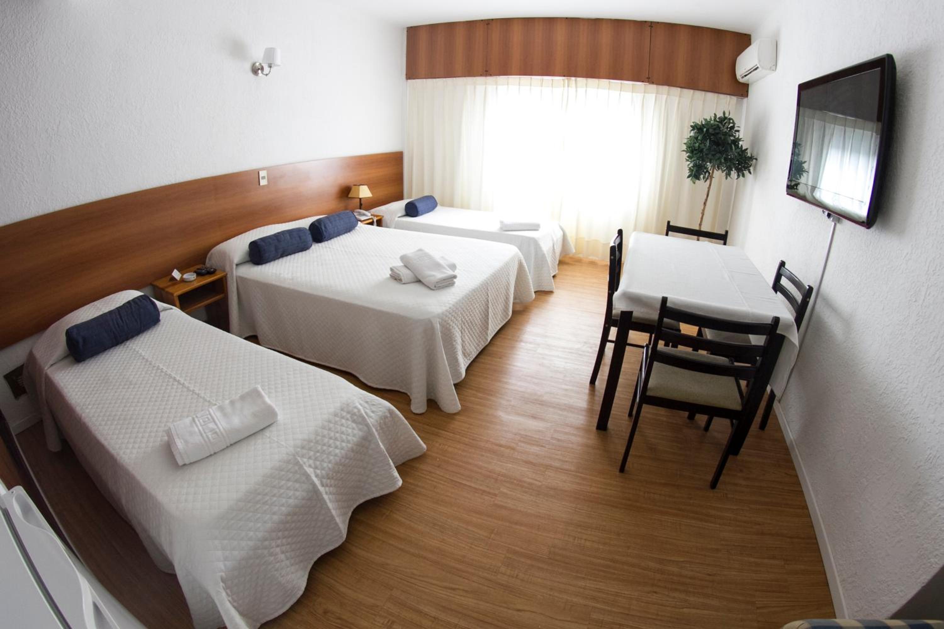 Standard Quadruple Room photo 2