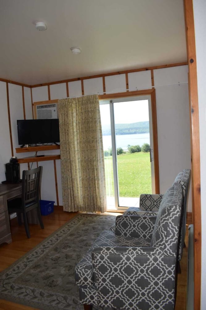 Comfort Single Room, Lake View photo 2