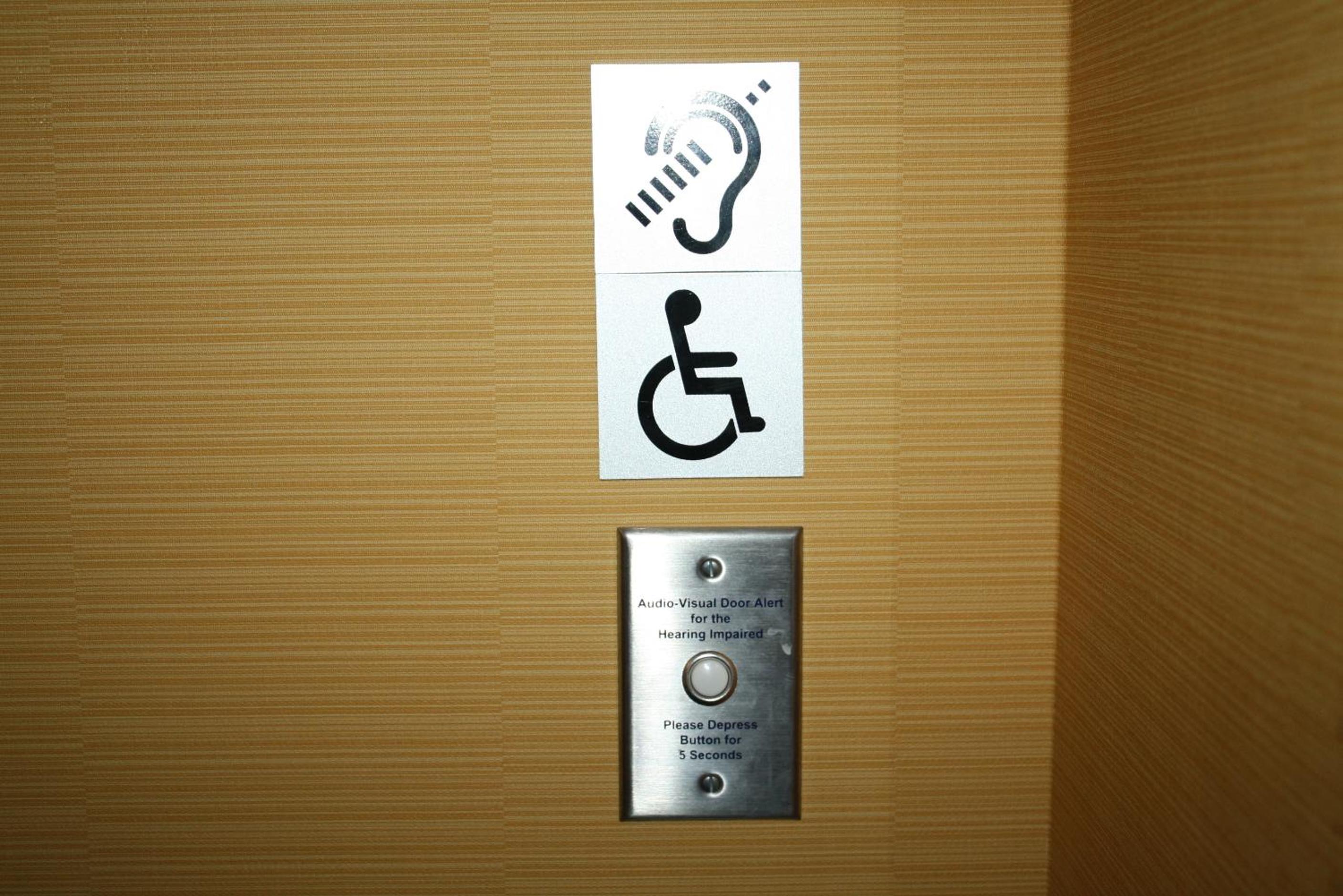 King Room - Hearing Accessible