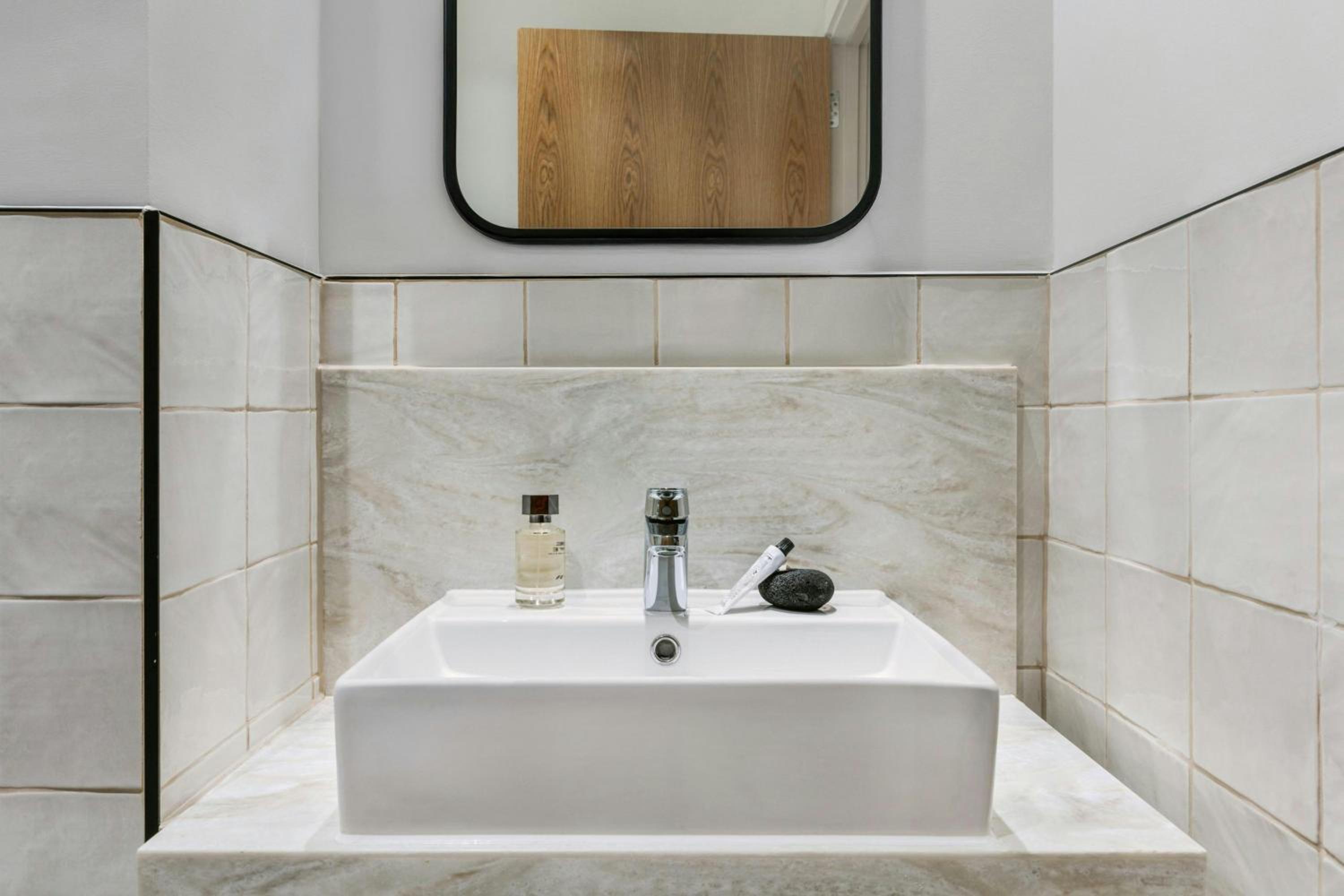 Apart Studio - Open Plan