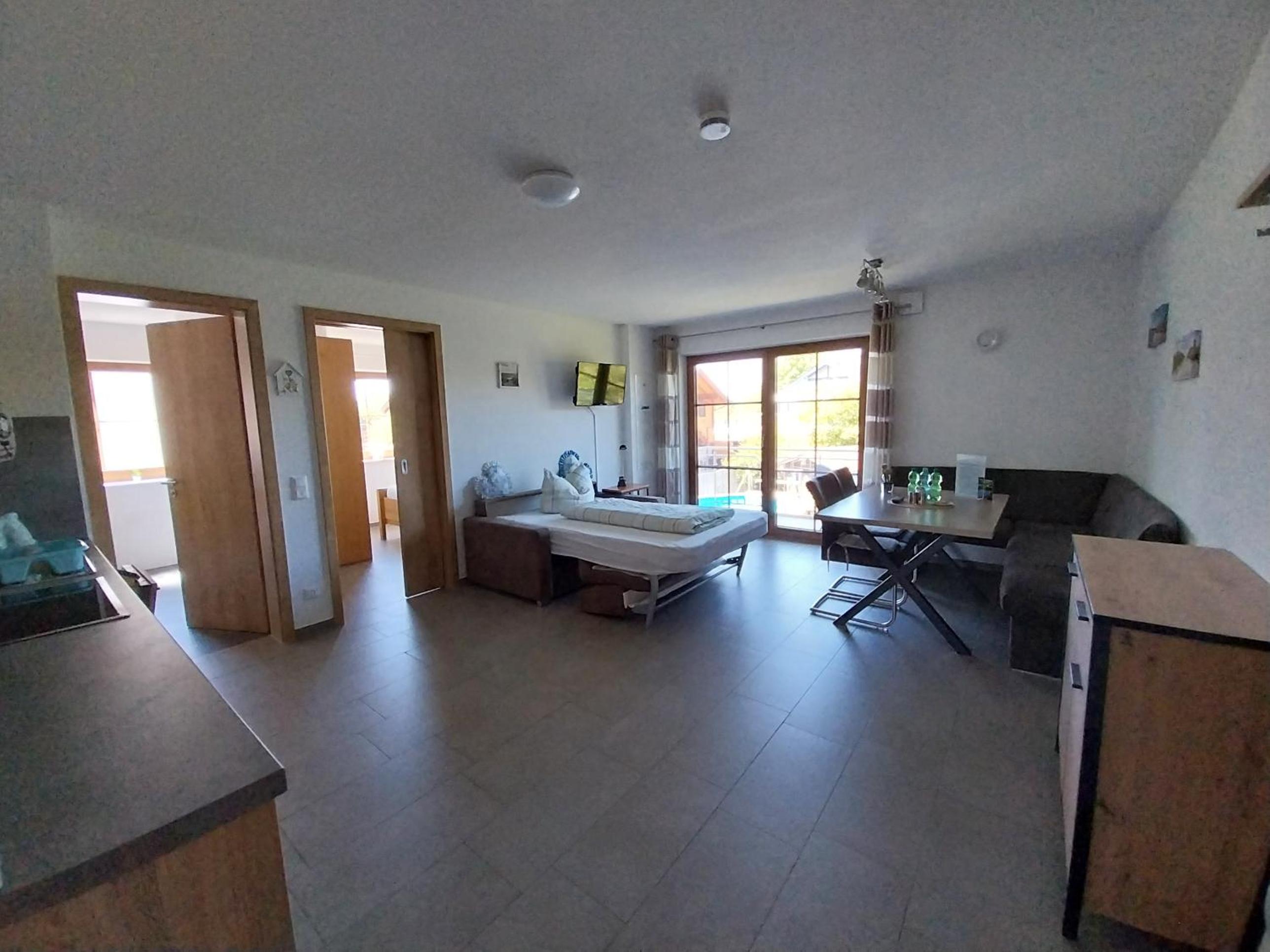 One-Bedroom Apartment with Garden View photo 2