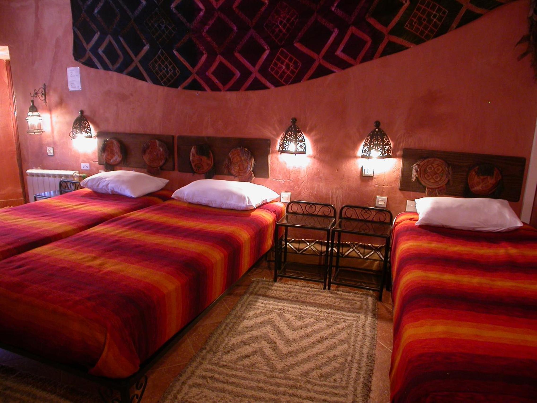 Standard Triple Room - Photo 4
