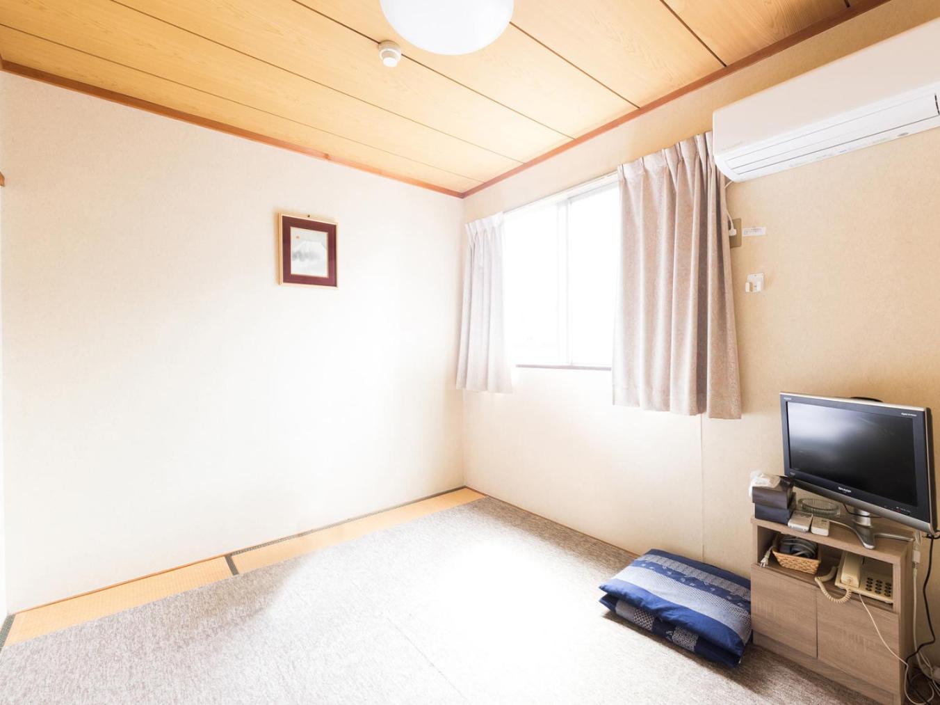 Triple Room photo 2