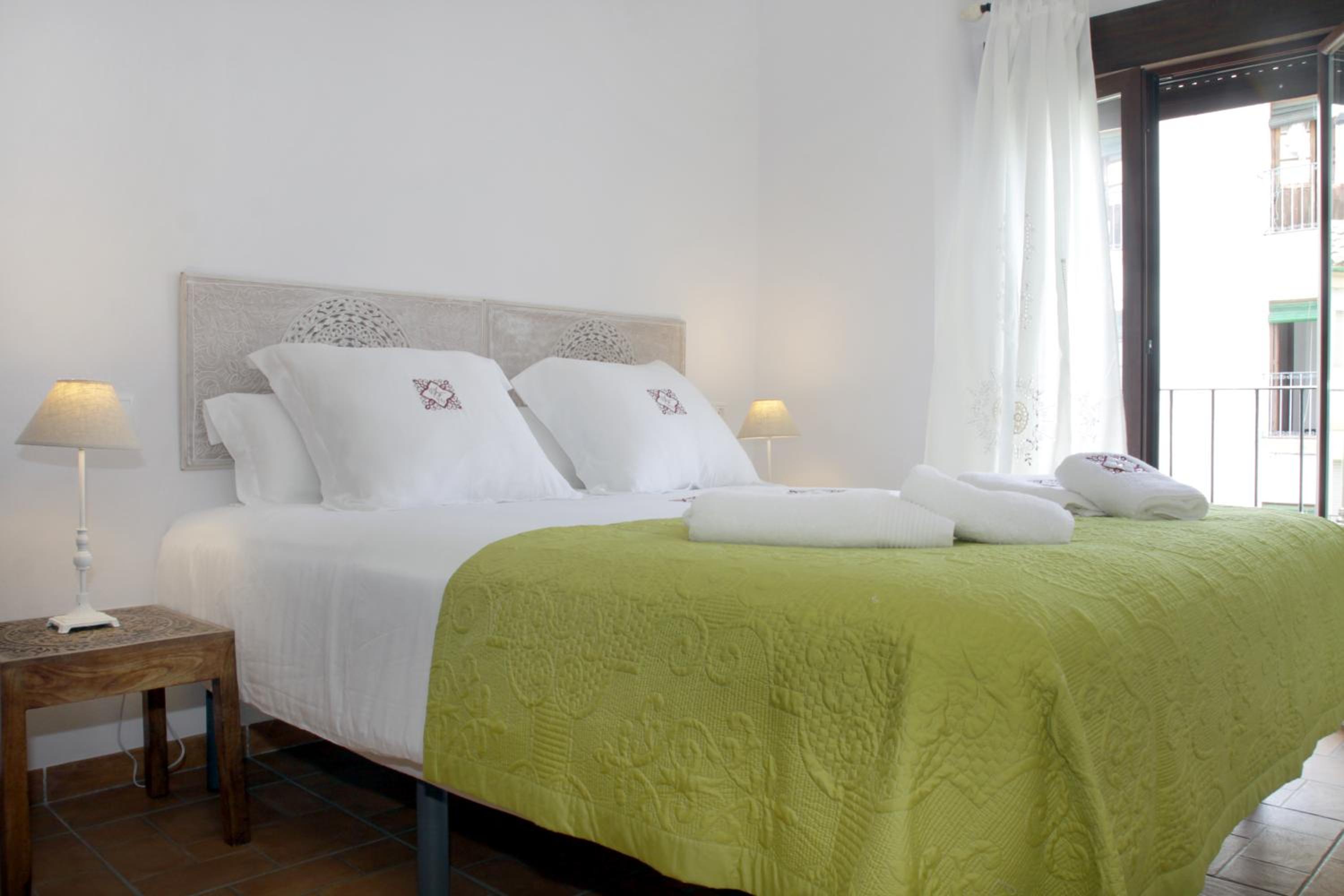 Apartamento de un dormitorio con patio