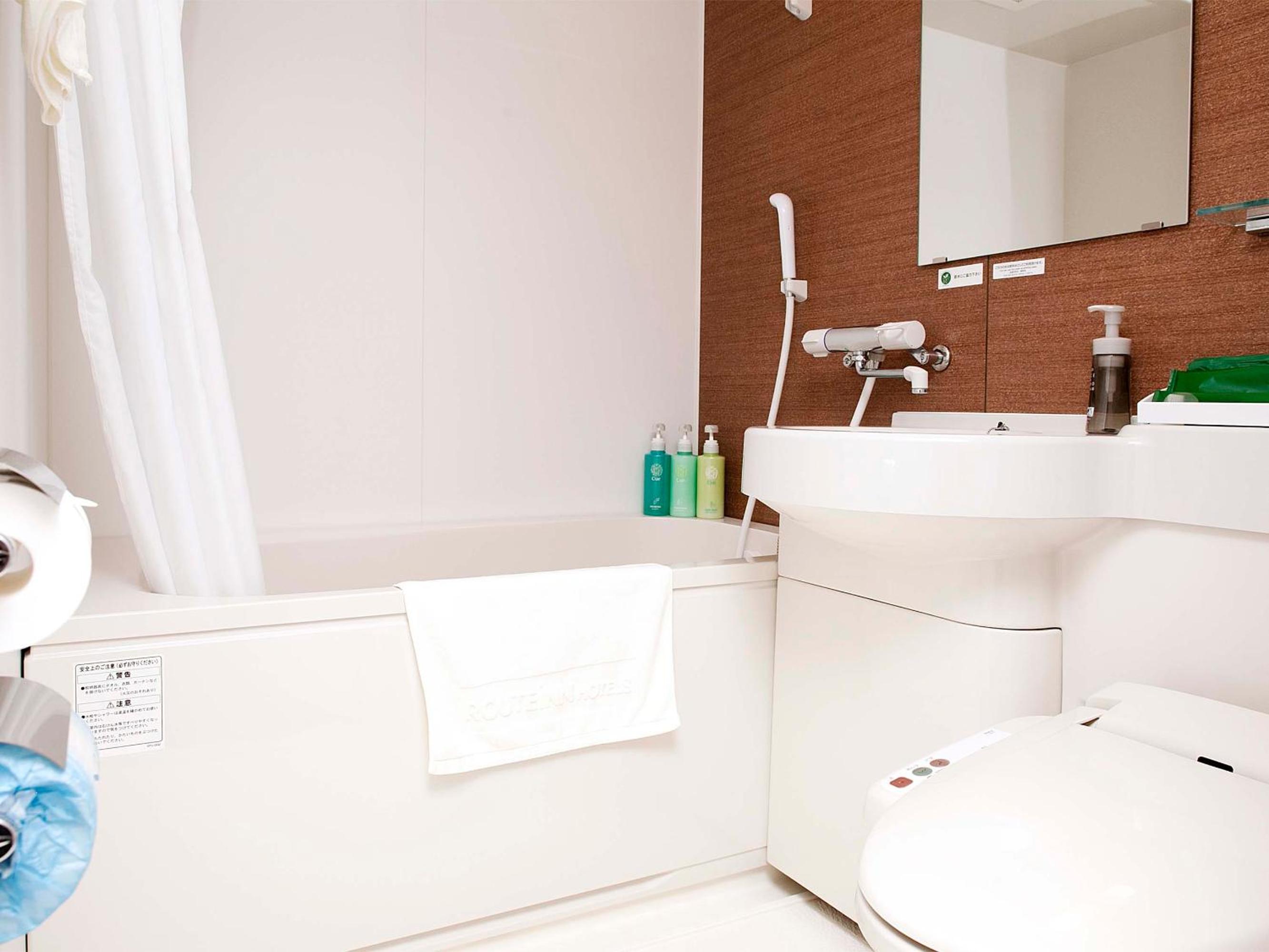 Single Room - Non-Smoking - With Smoking Area on the Floor