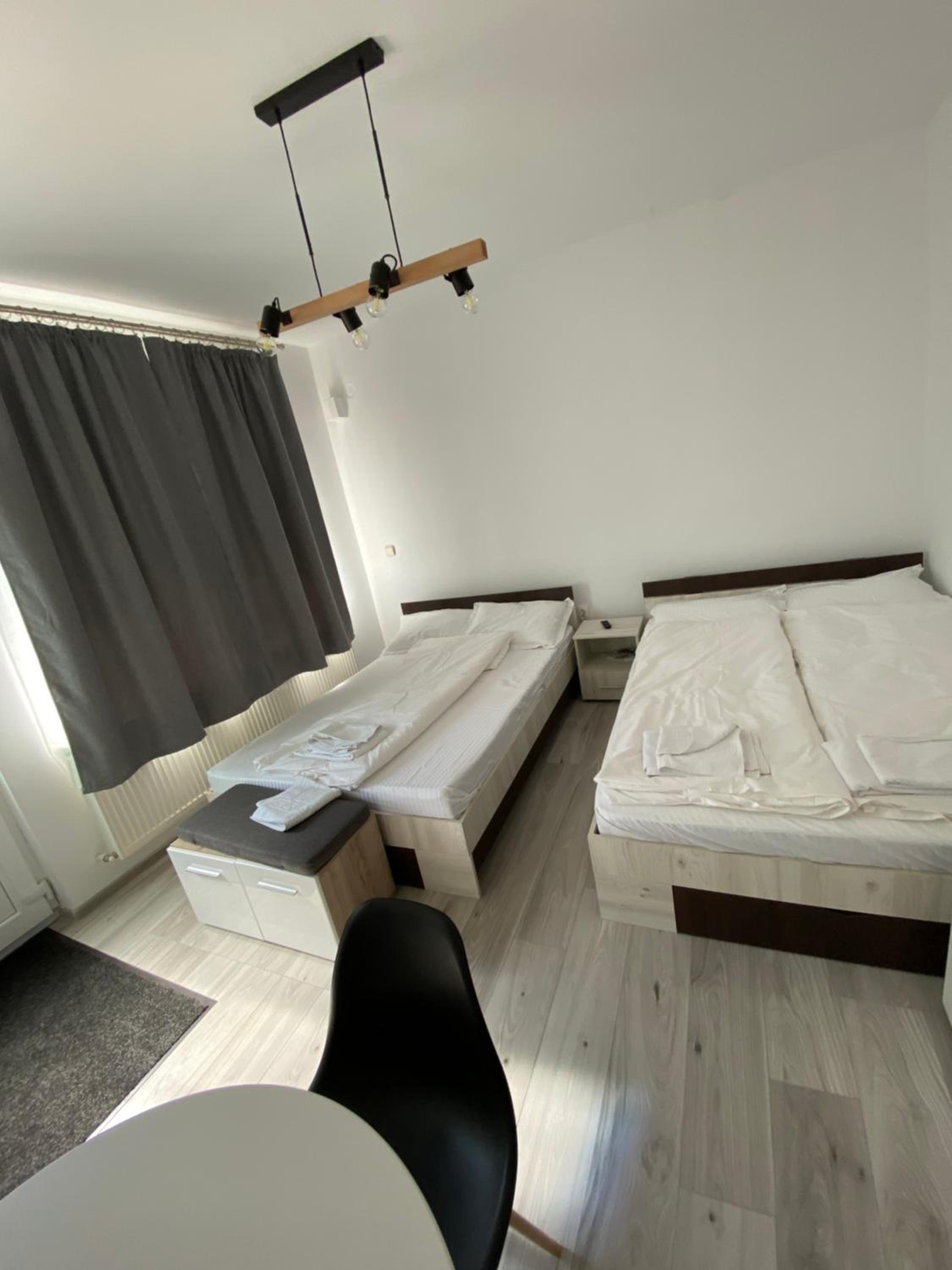 Double or Twin Room photo 2