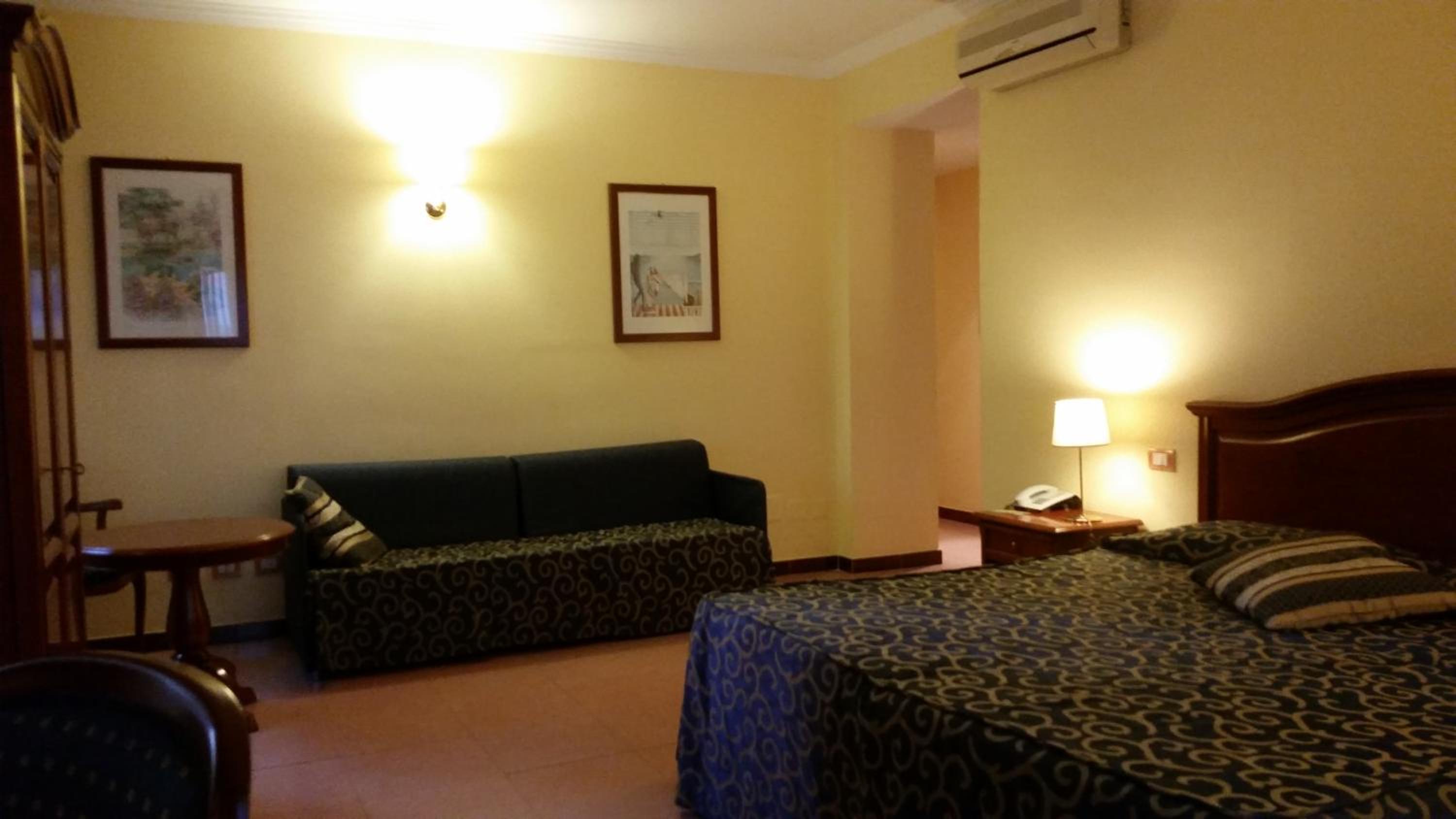 Triple Room photo 3