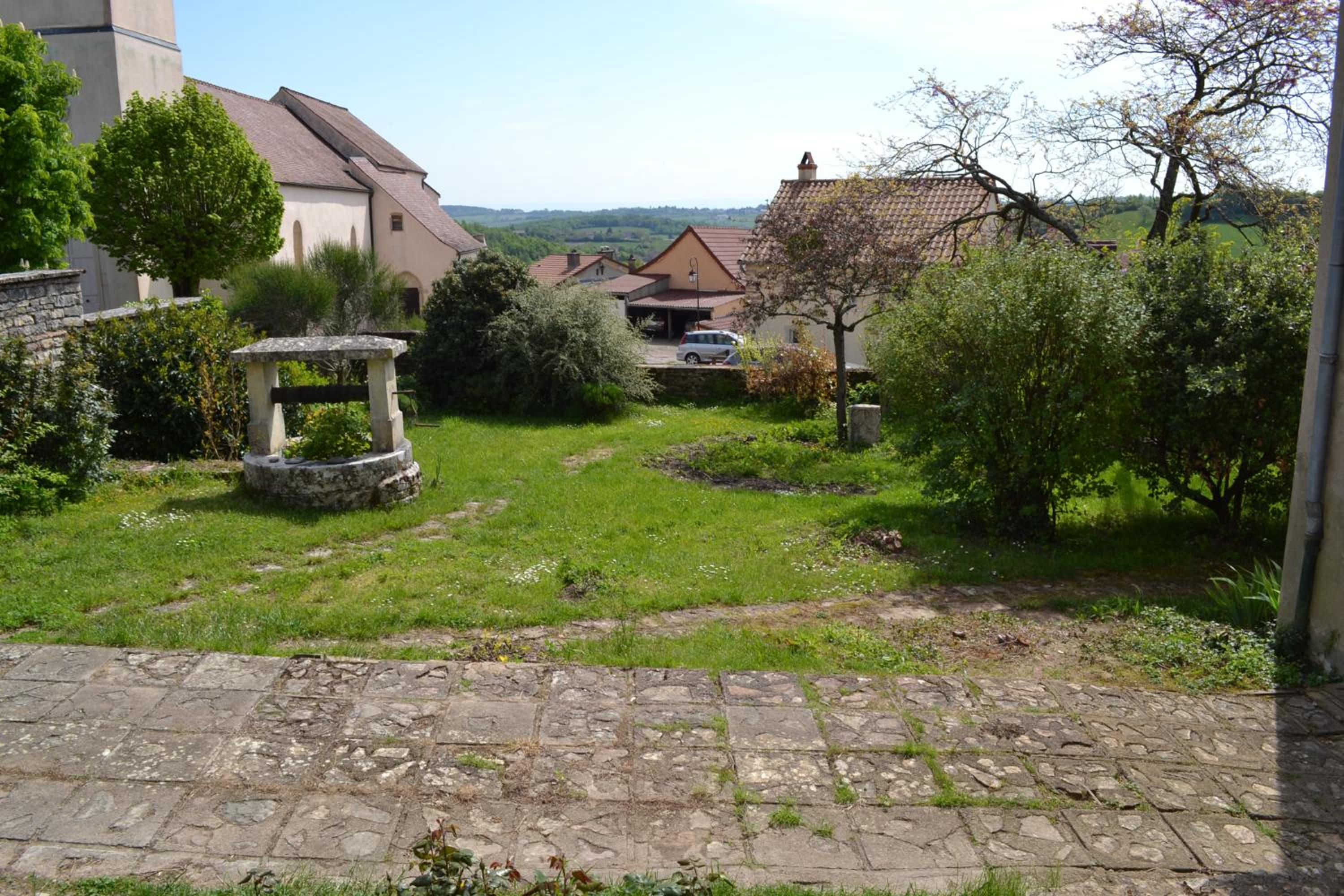 Family Room with Garden View photo 3