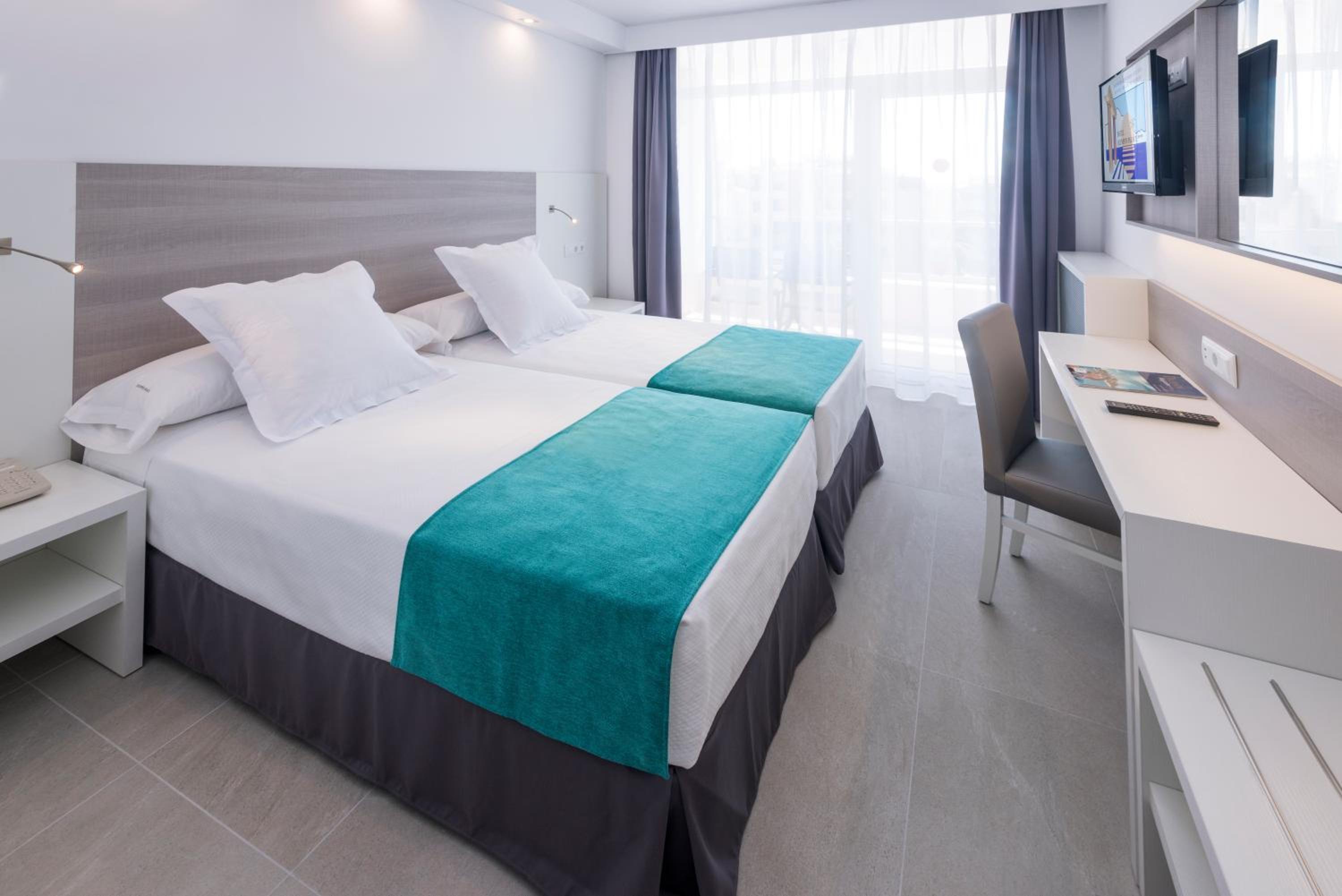Double Room - Photo 3