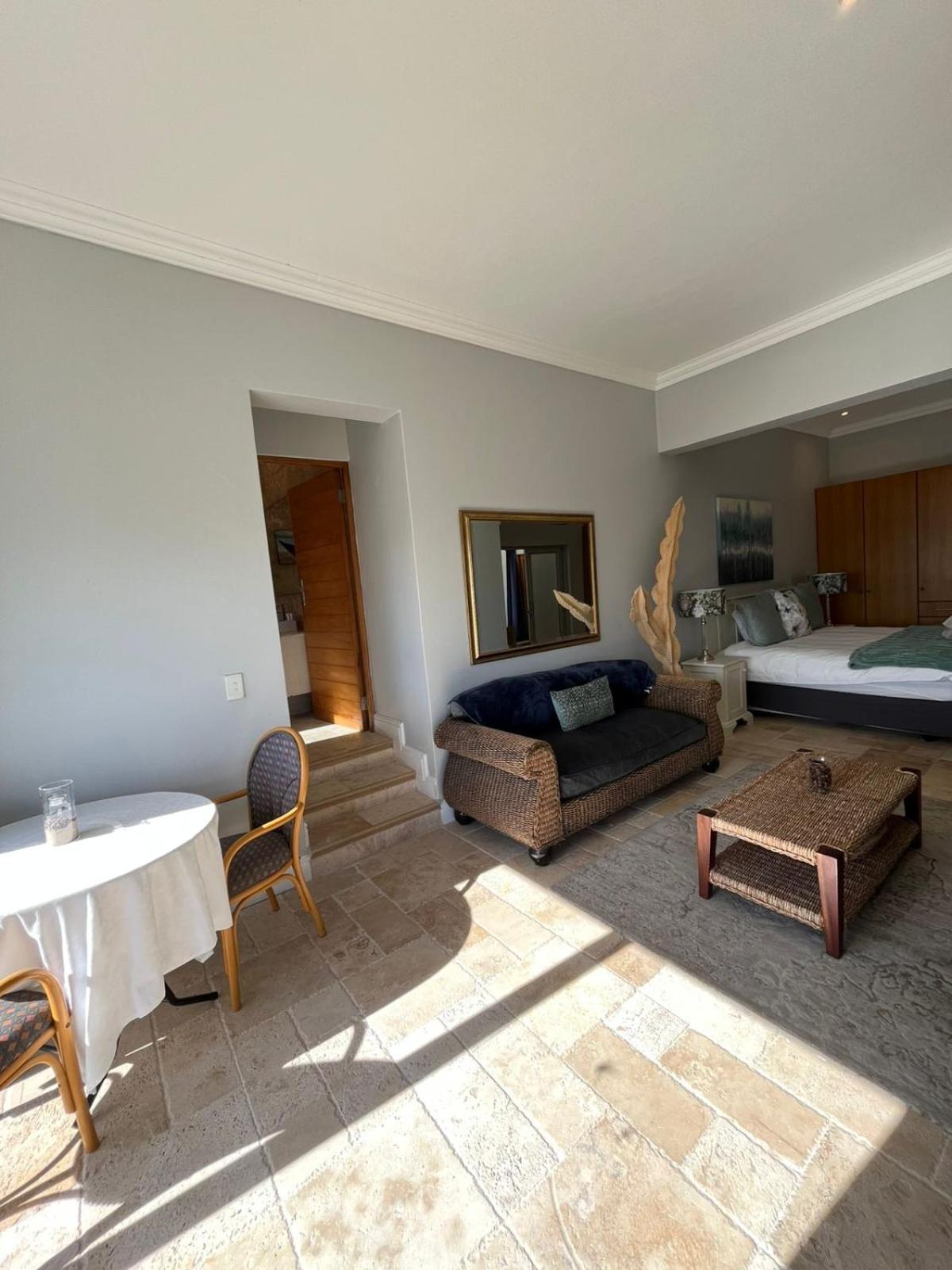Family Suite photo 2