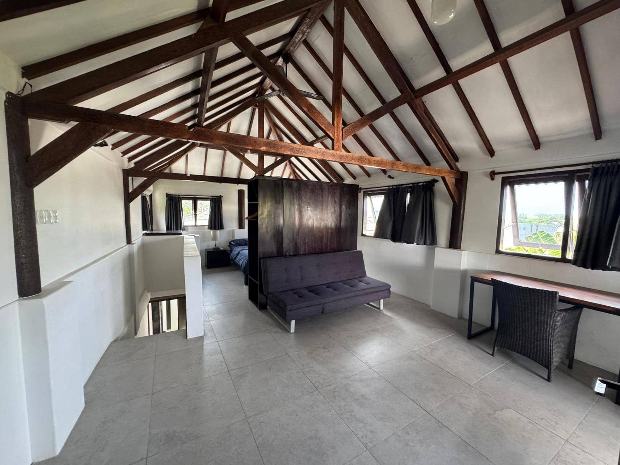 Apartment with View and Balcony photo 3