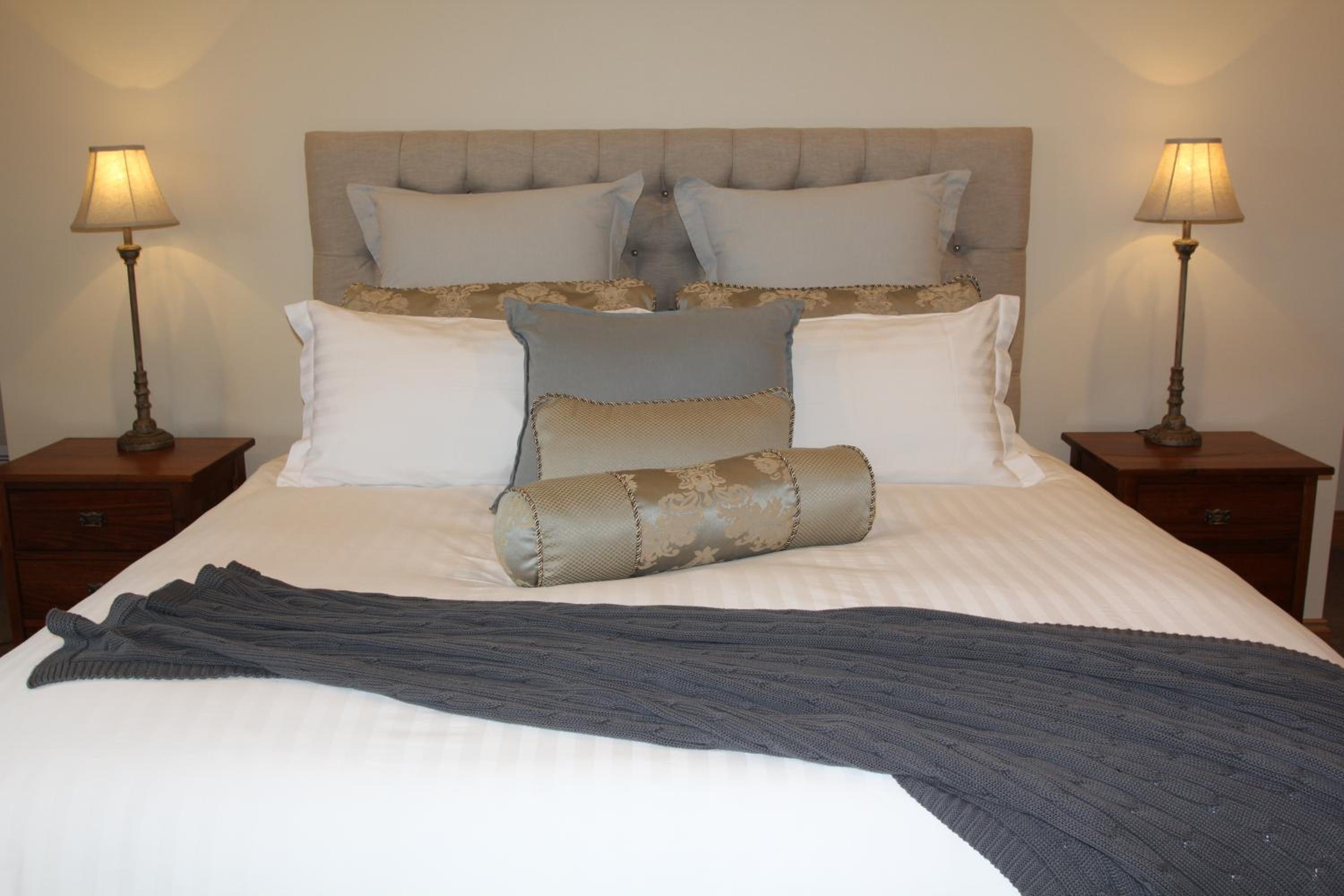 King Room with Mountain View photo 3