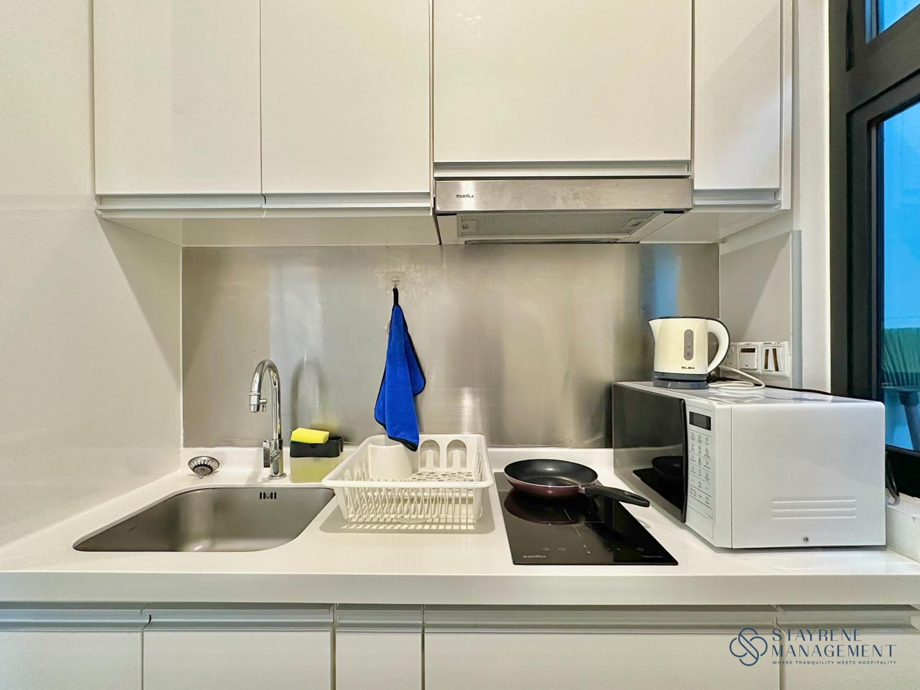 One-Bedroom Apartment - Non-Smoking photo 1
