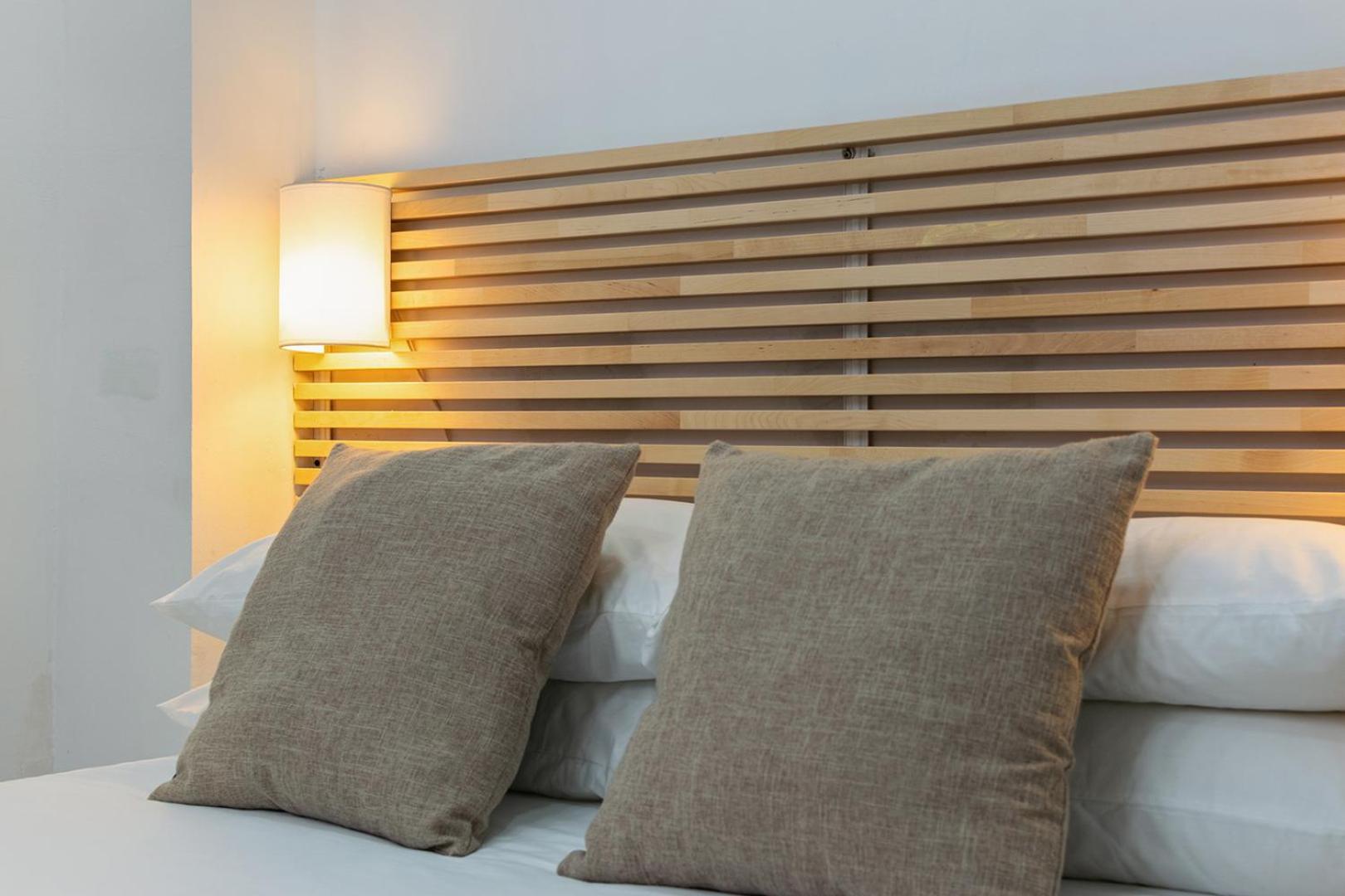 Standard Double Room with Shared Bathroom