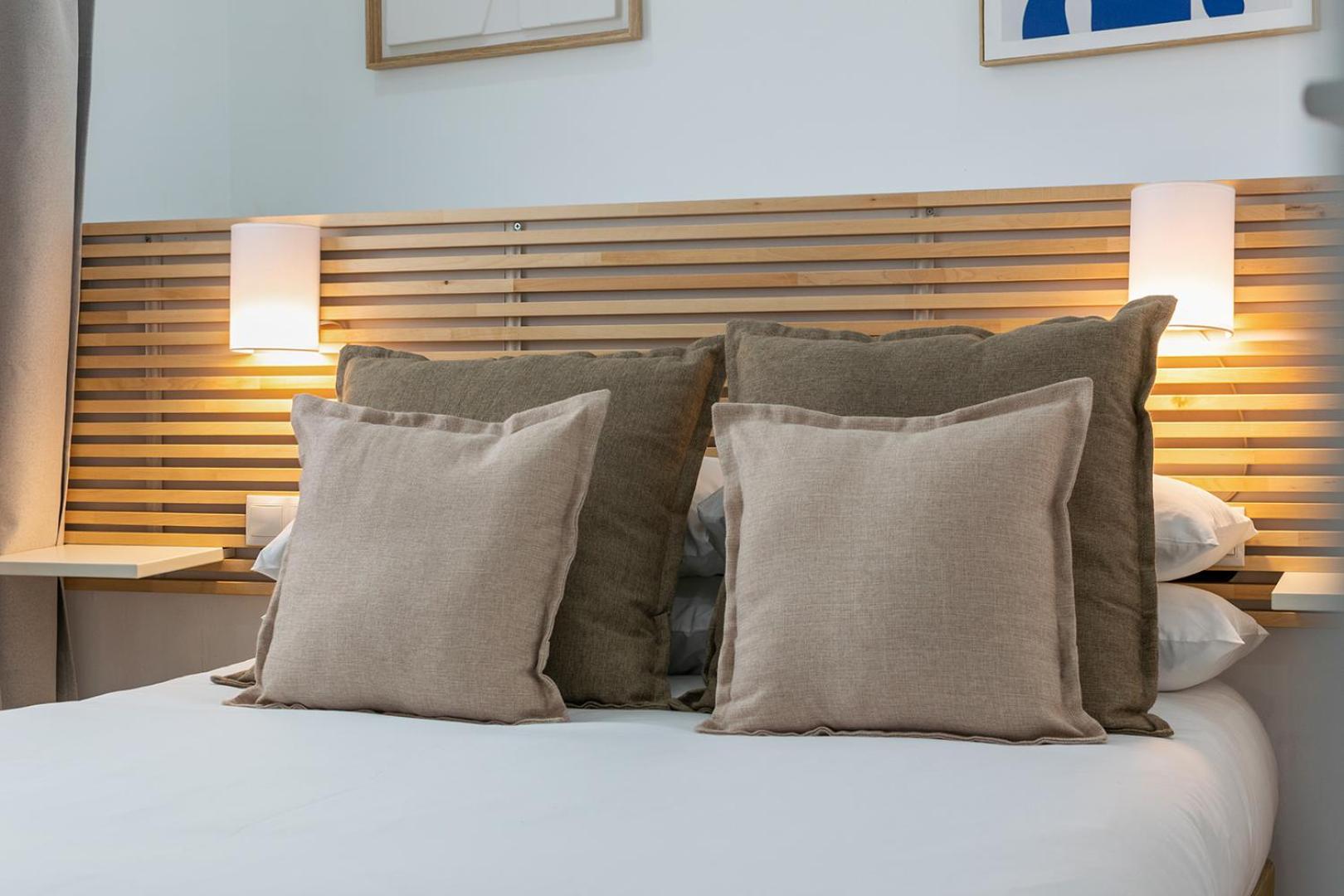 Double Room with Shared Bathroom