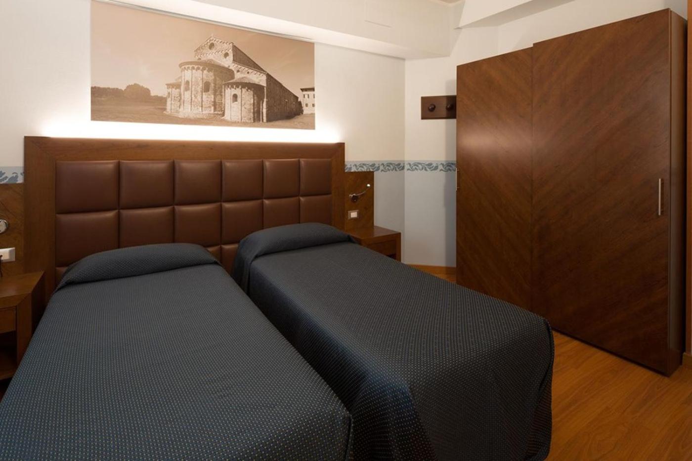 Twin Classic Room - Photo 6