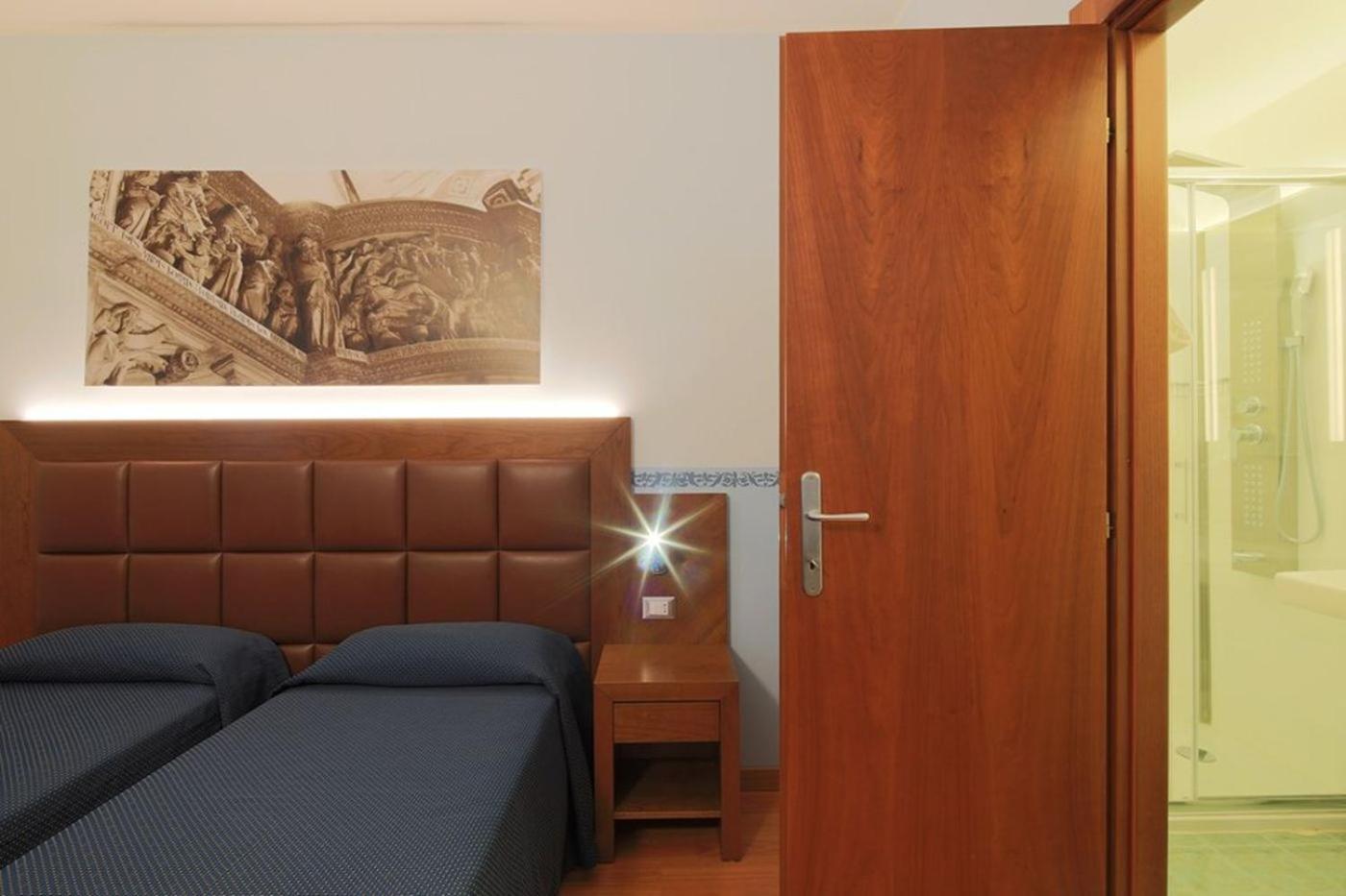 Twin Classic Room - Photo 7