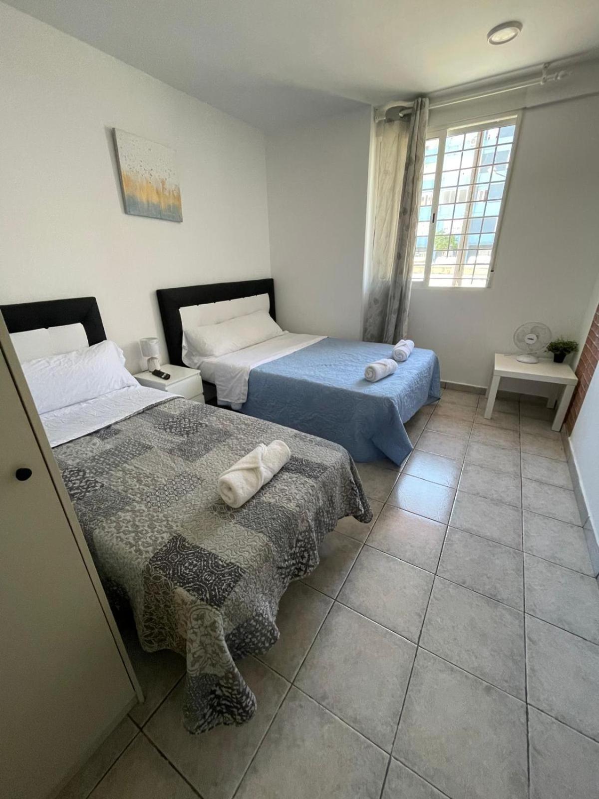 Habitación Doble con Baño Privado