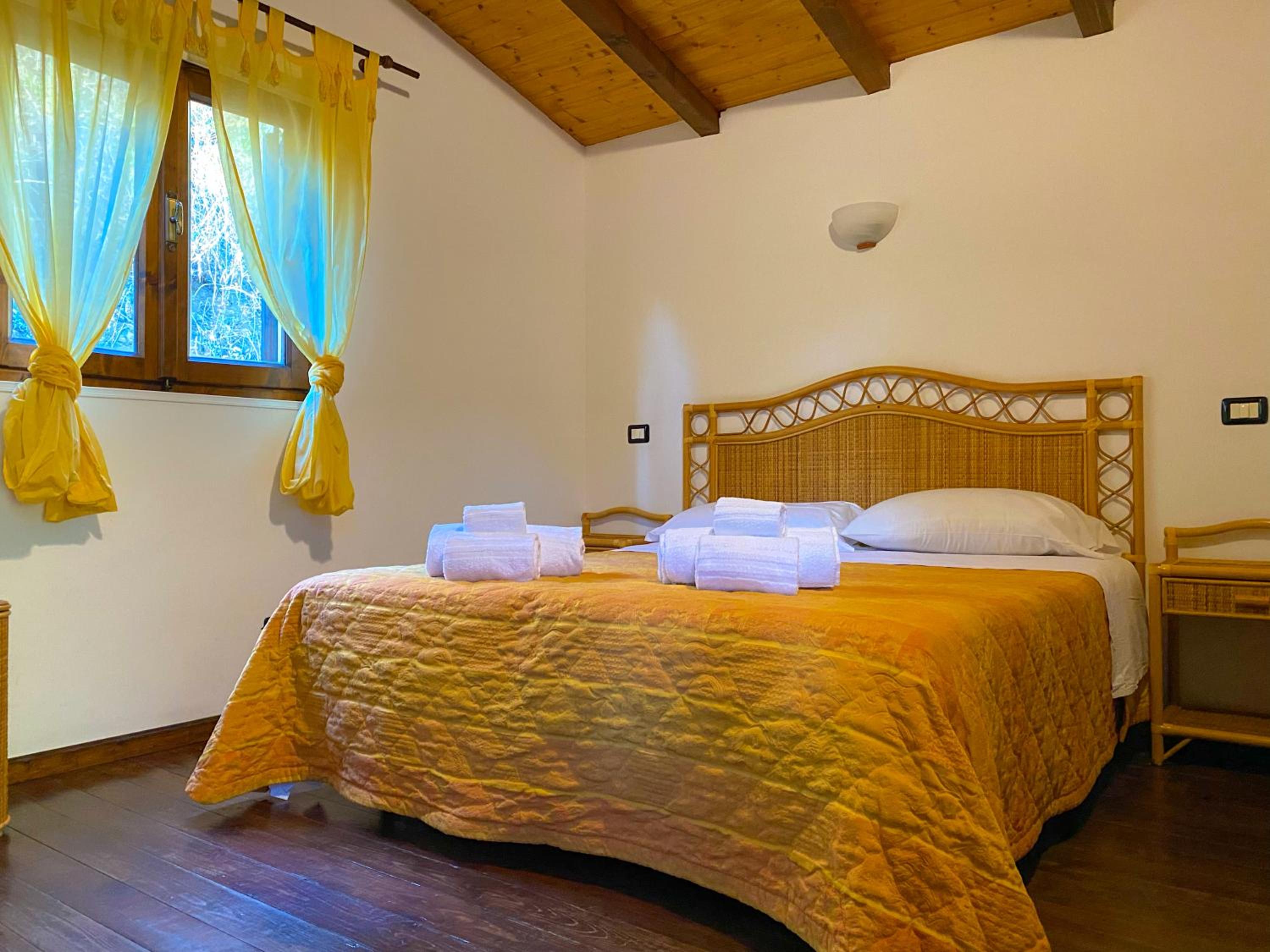 Economy Double Room photo 1