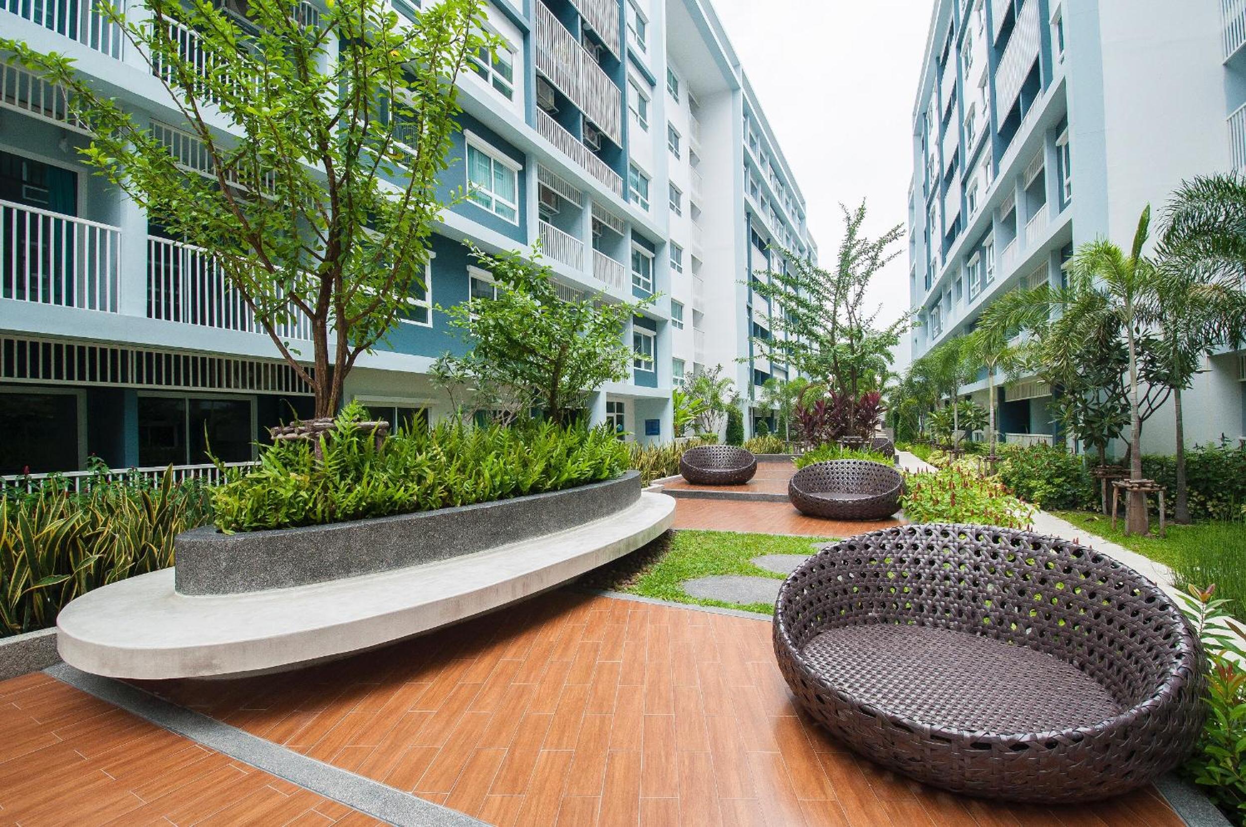 Apartment with Pool View  - Photo 24