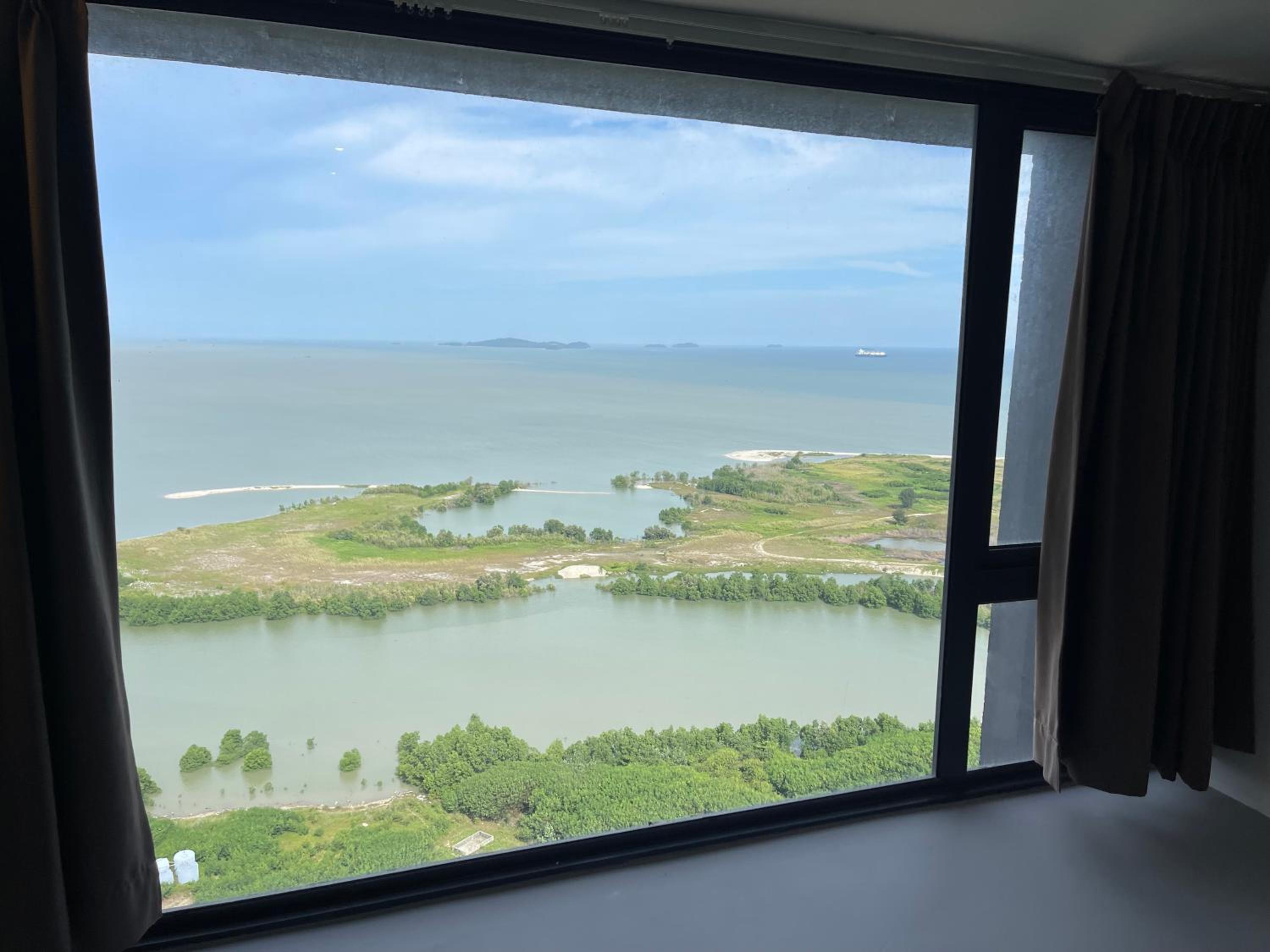 Queen Room with Sea View - Photo 1