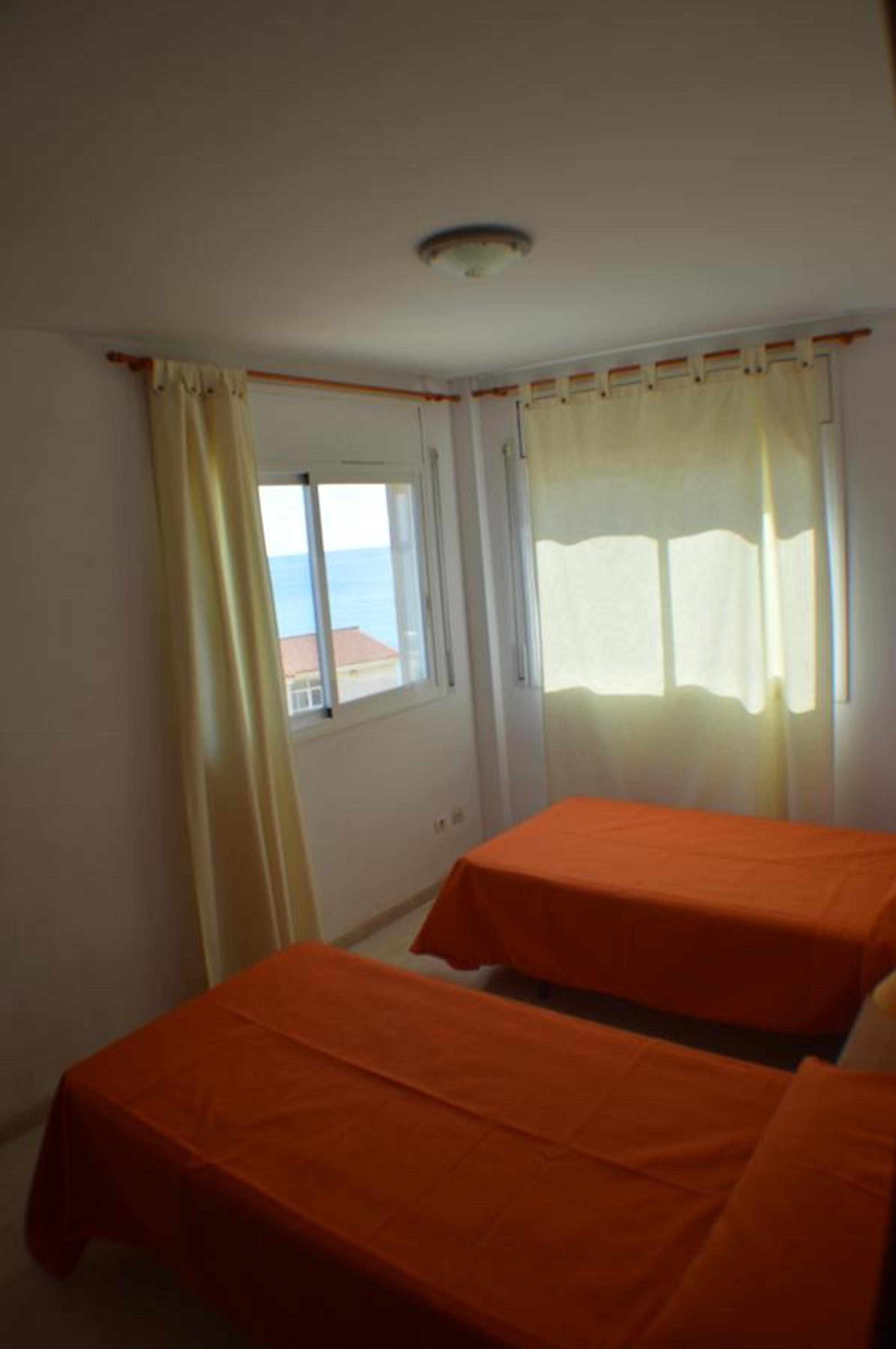 Apartamento con vista al mar