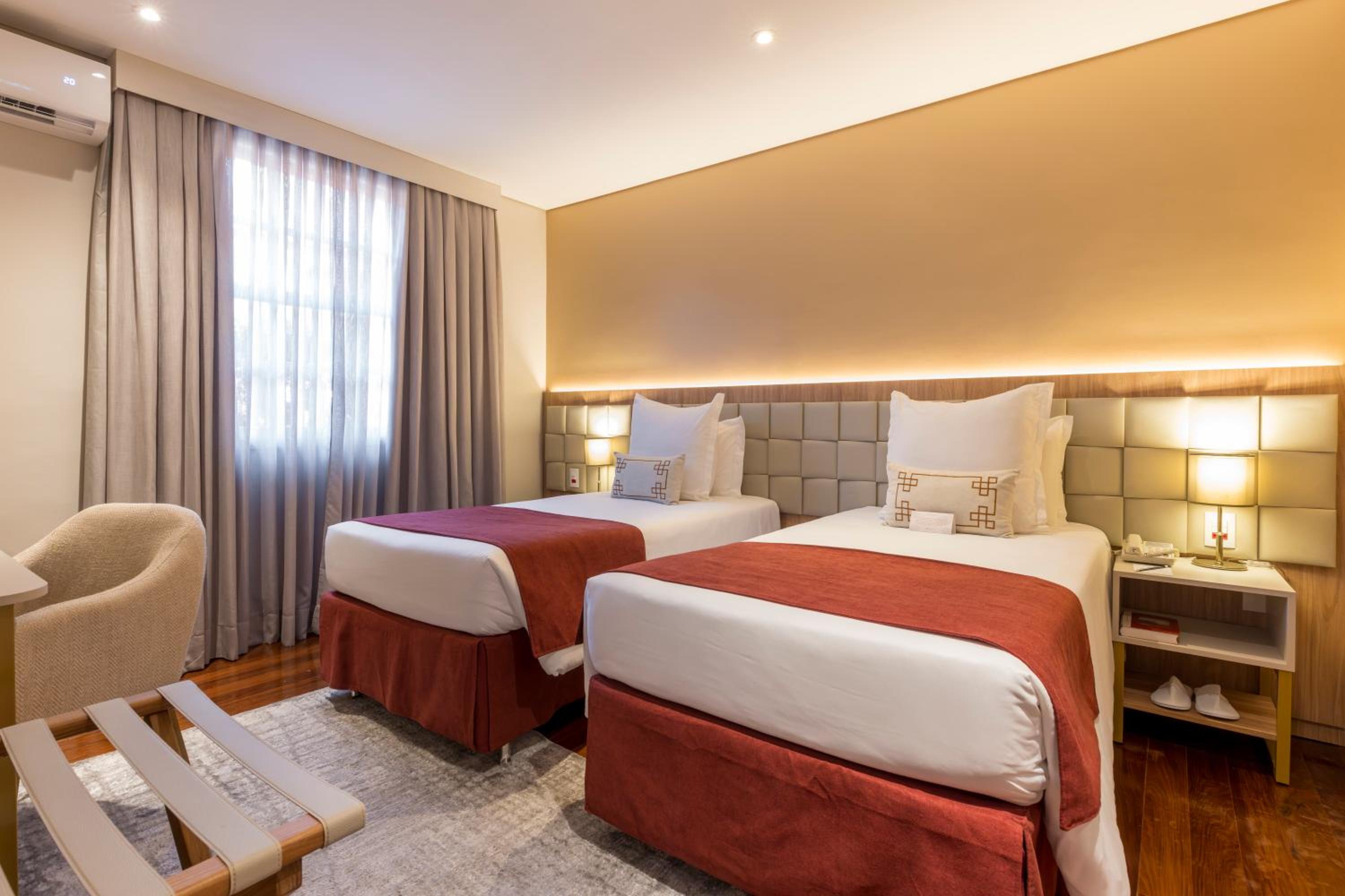 Superior Twin Room - Photo 1