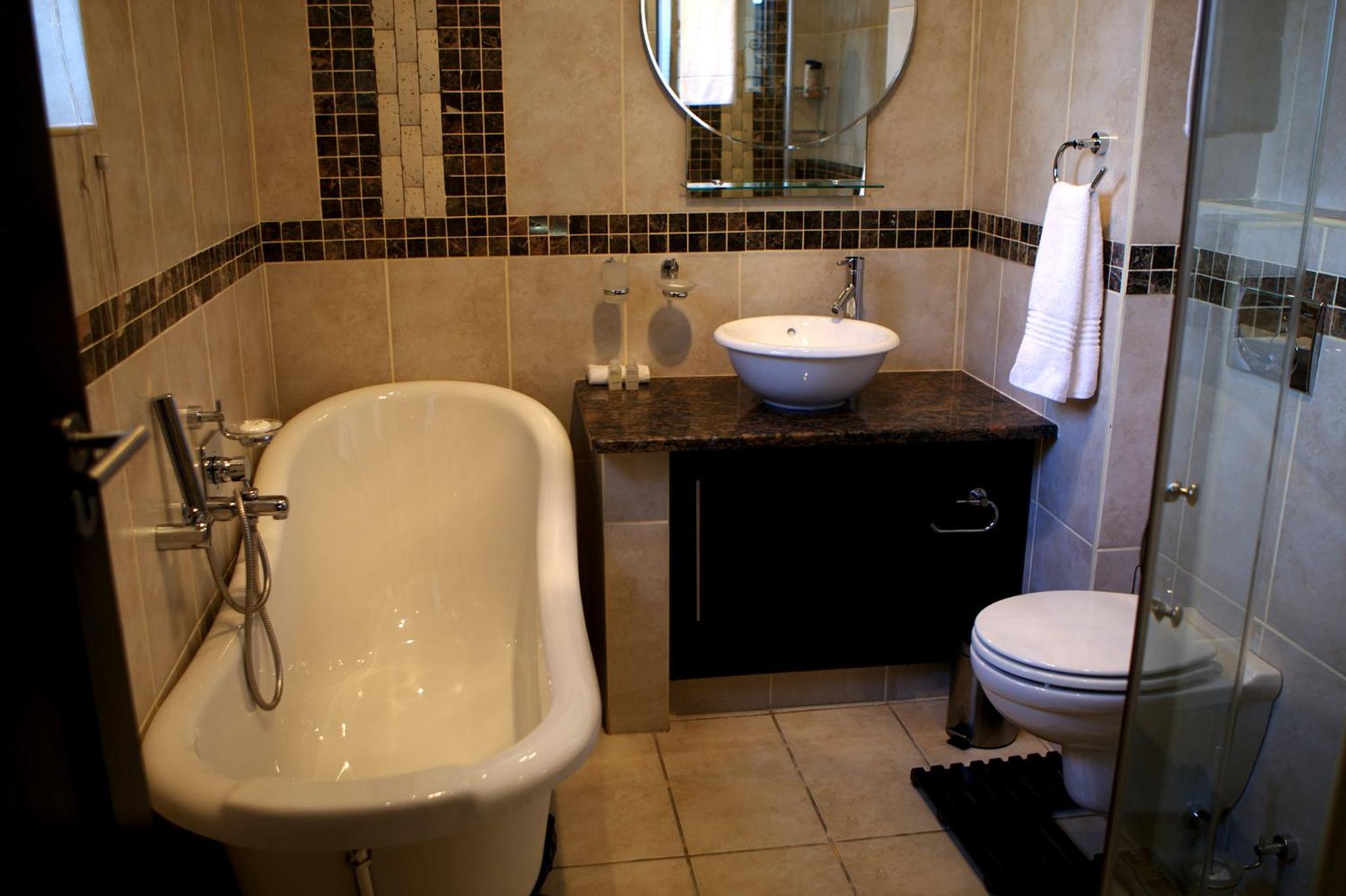 Luxury Twin Room with Kitchenette - Photo 5