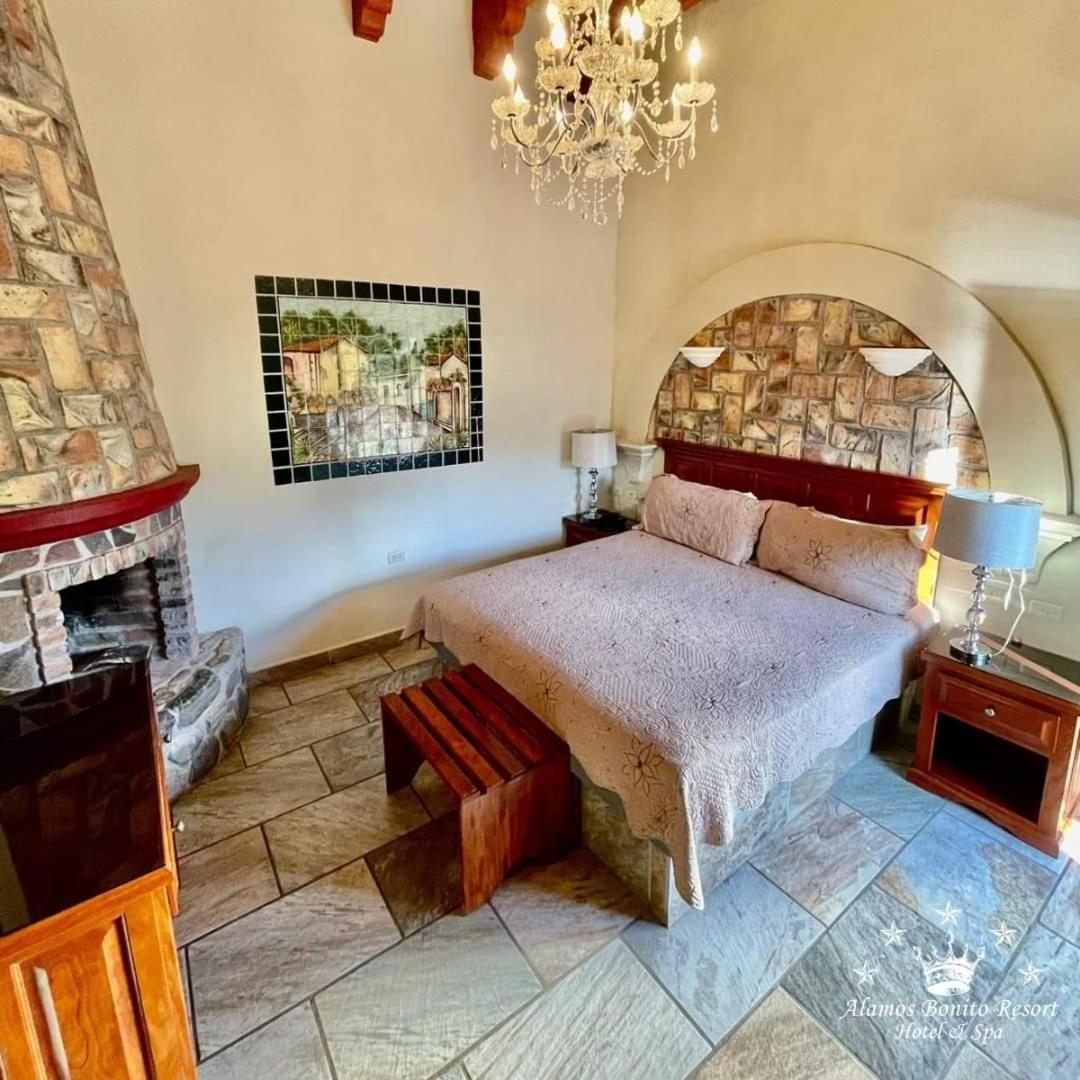 Deluxe Double Room with Balcony - Photo 2