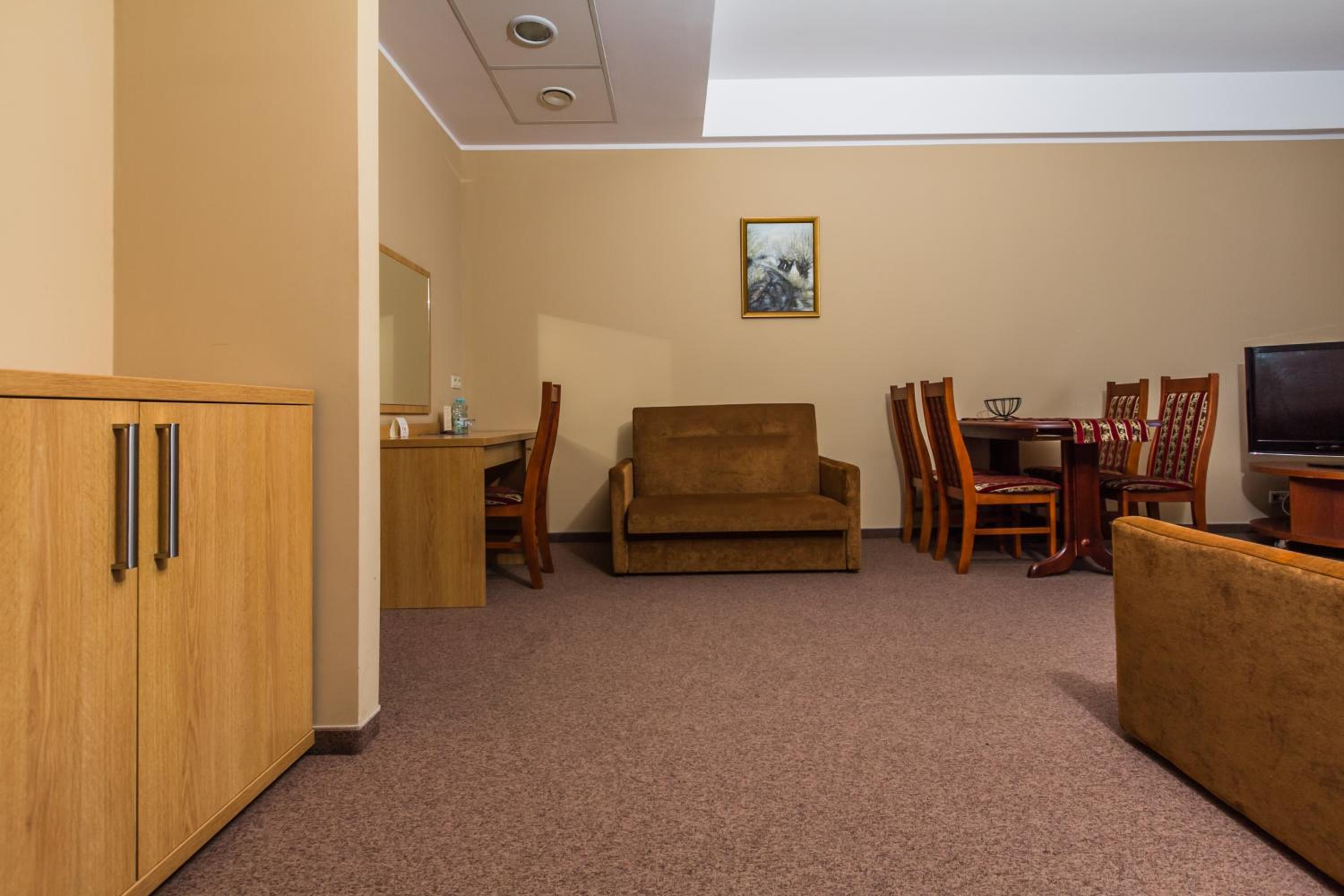Family Suite - Photo 1